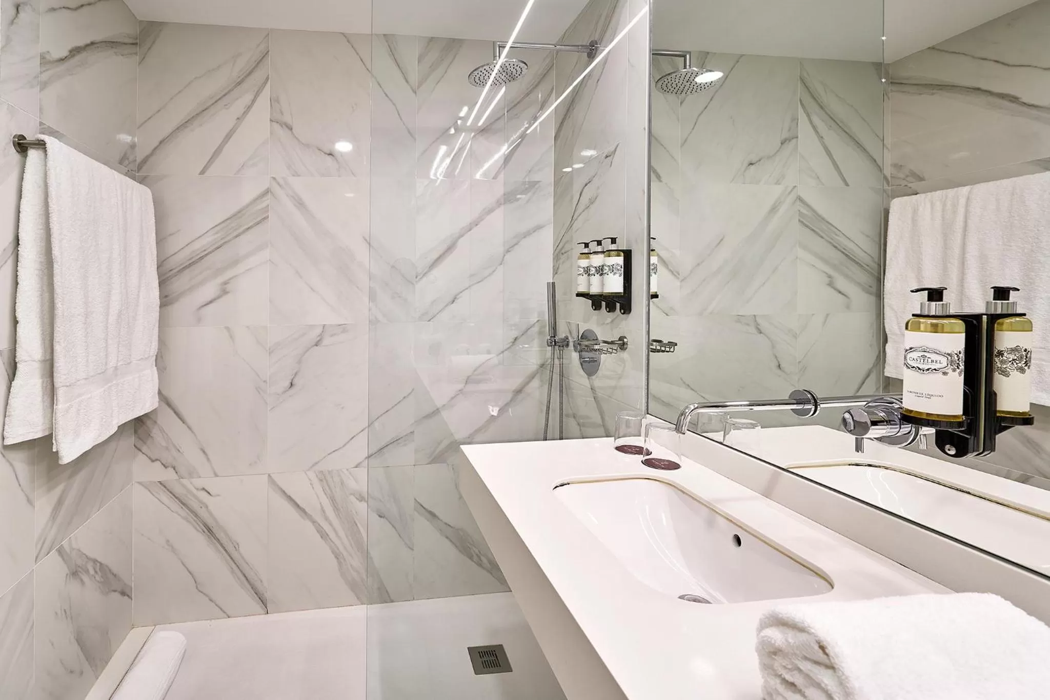 Bathroom in Ribeira Collection Hotel by Piamonte Hotels