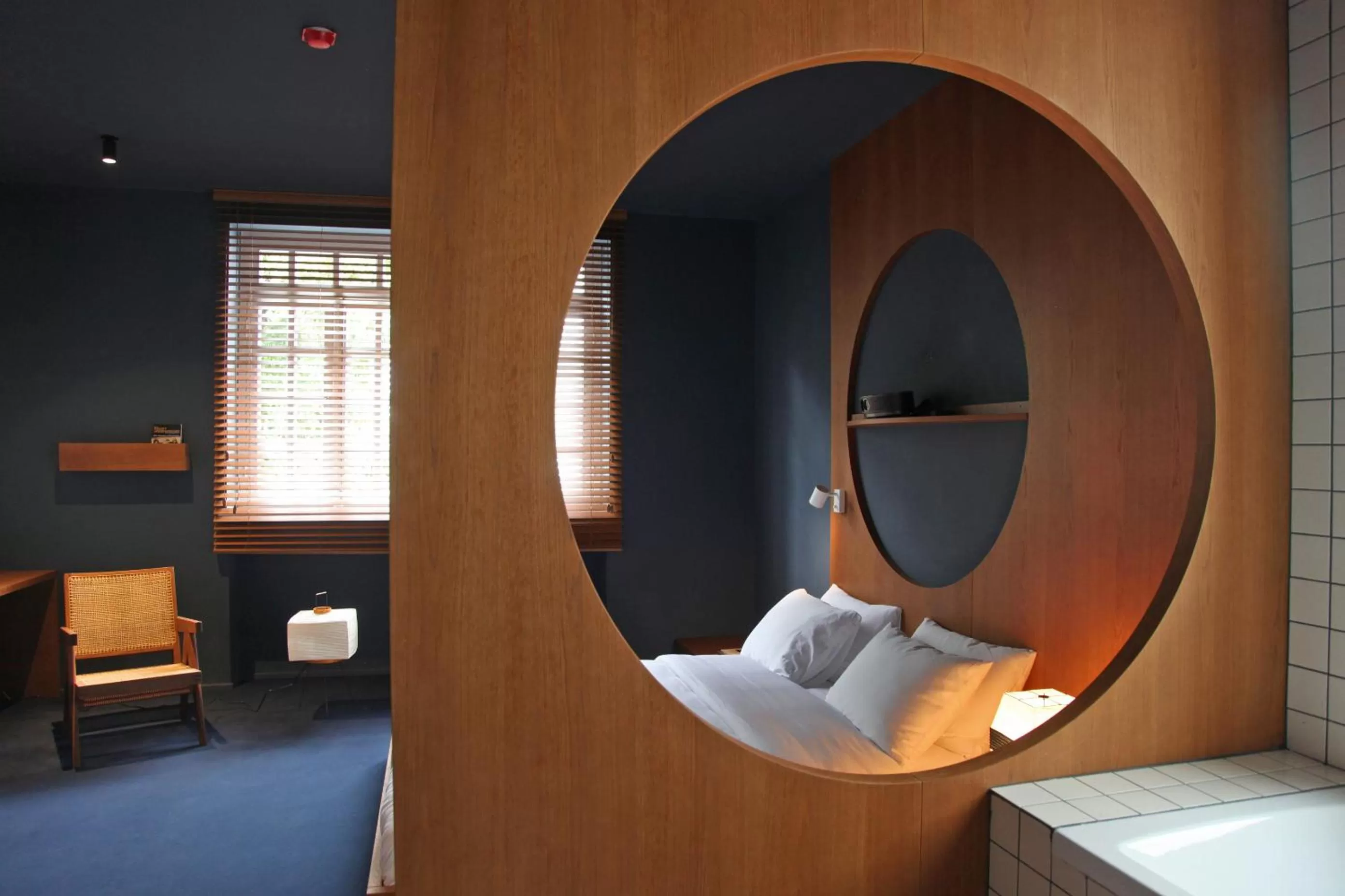 Bathroom in Blueberry Nights