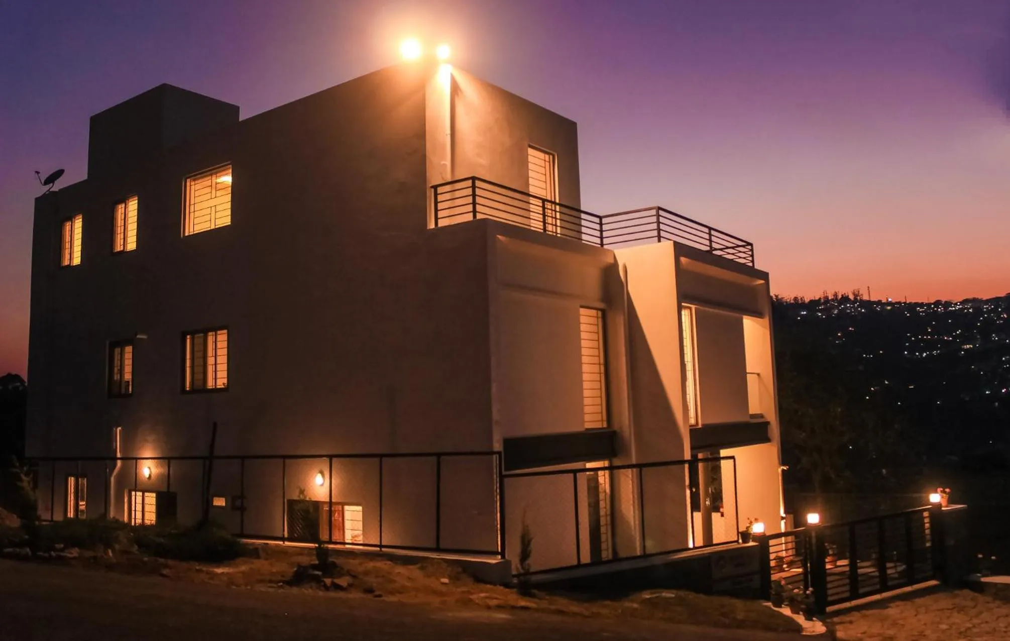 Property building in Silver Mist