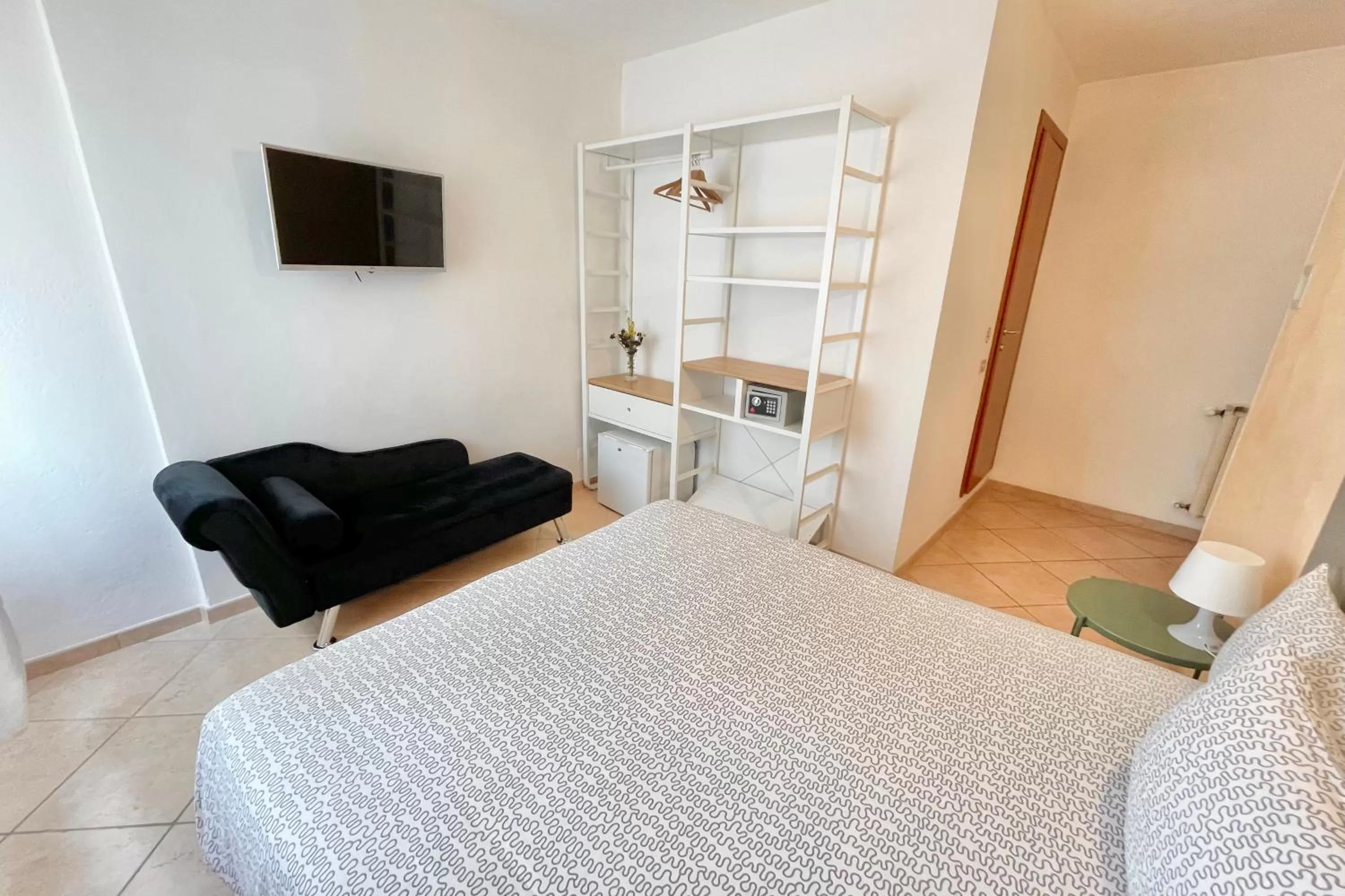 Photo of the whole room, Bed in Albergo Vittoria