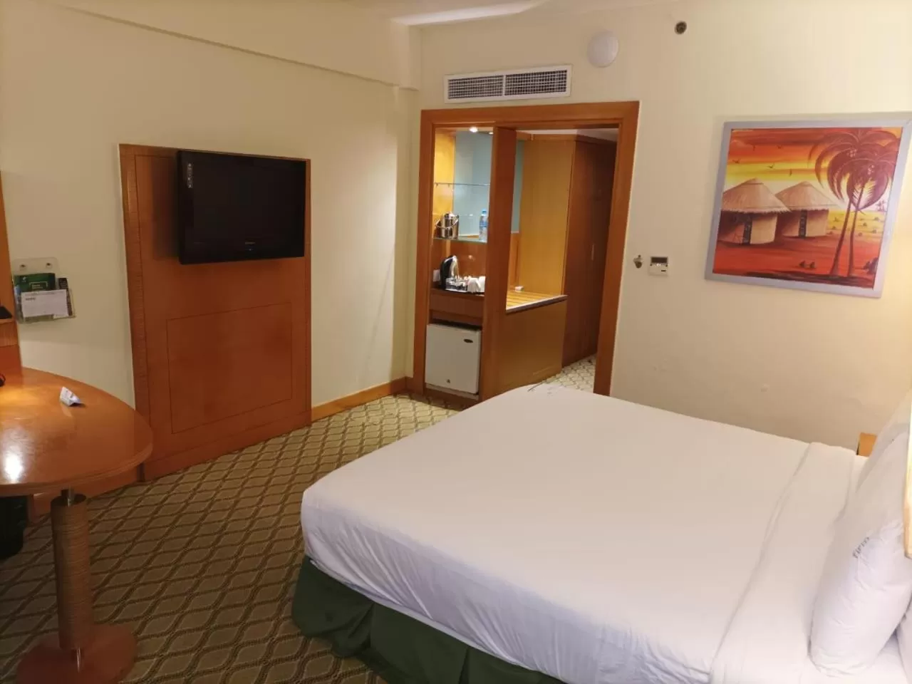 Photo of the whole room in Holiday Inn Dar Es Salaam by IHG