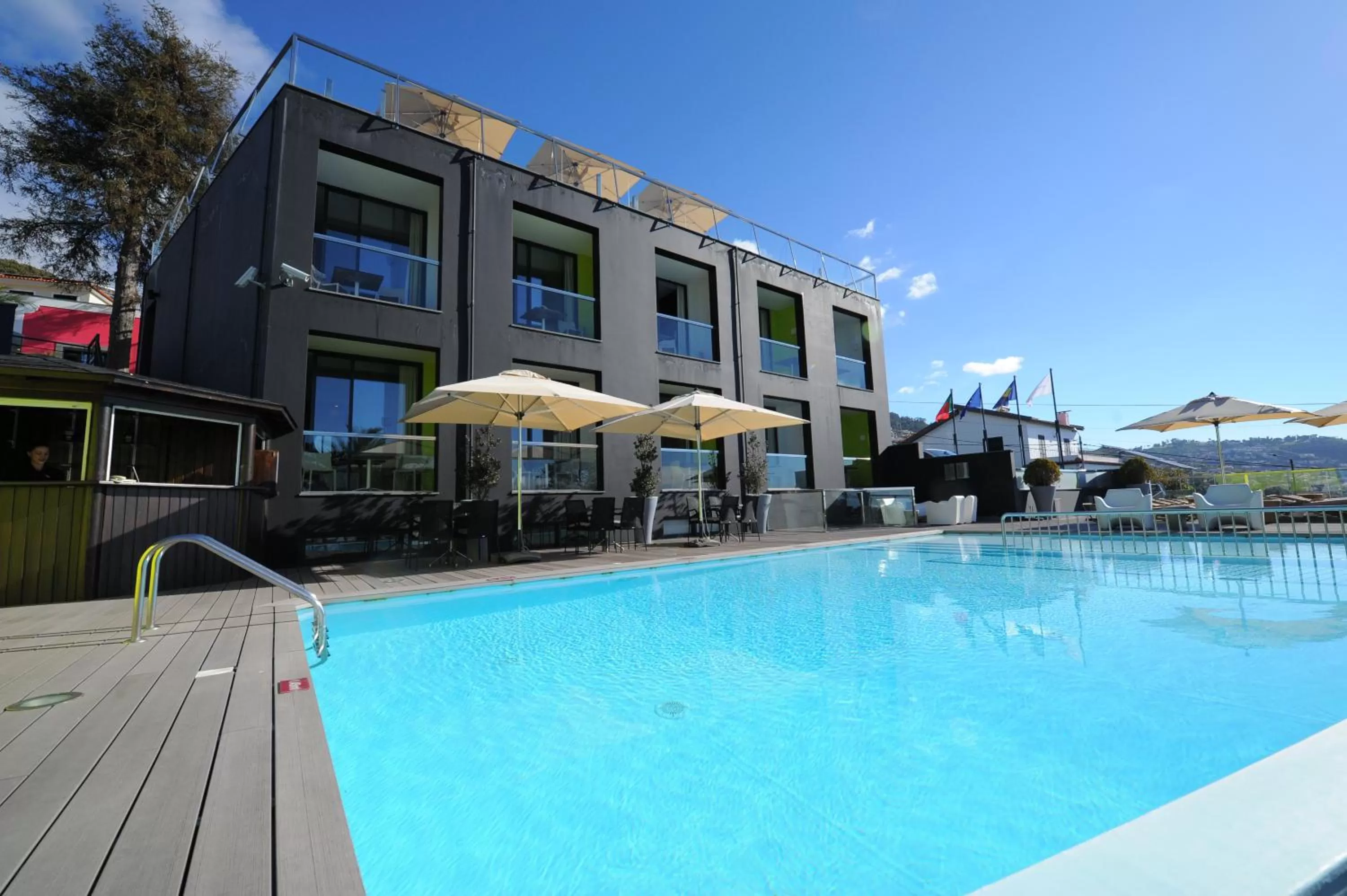 Swimming pool in Quinta Mirabela - Design Hotel