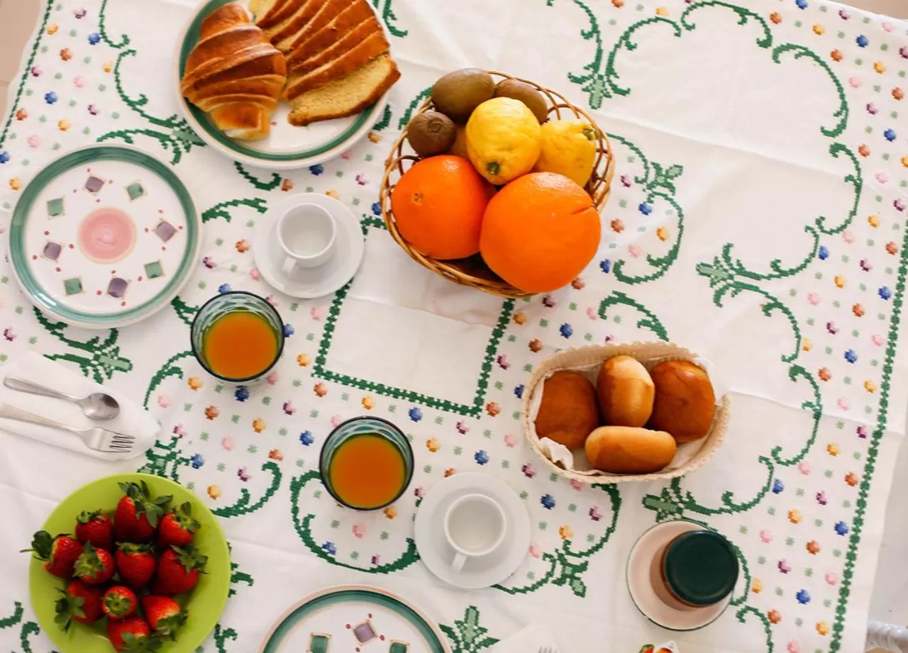 Food and drinks in B&B Liolà Patti