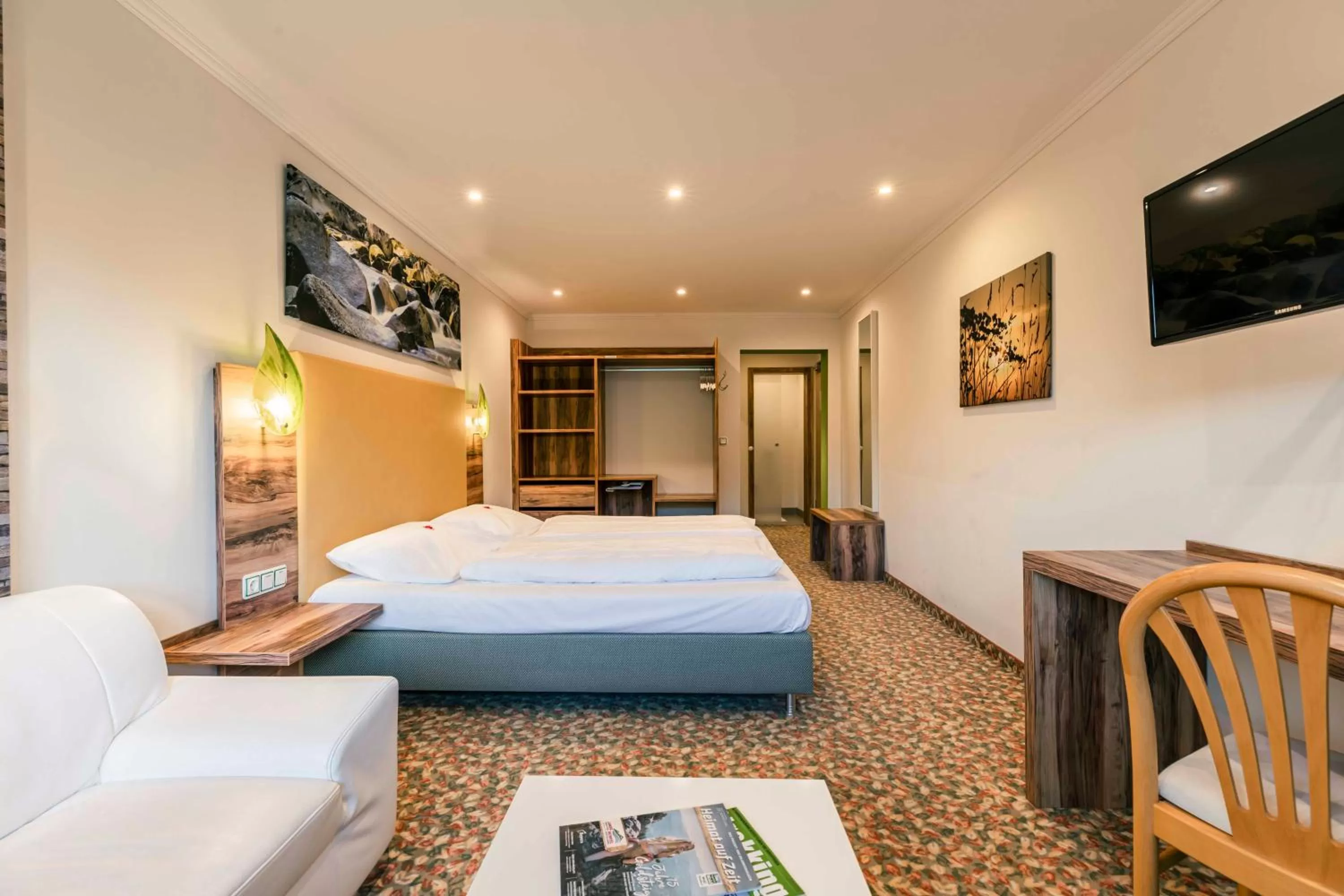 Bed in Landhotel GrünWies -Bonsai-Wellness Garni