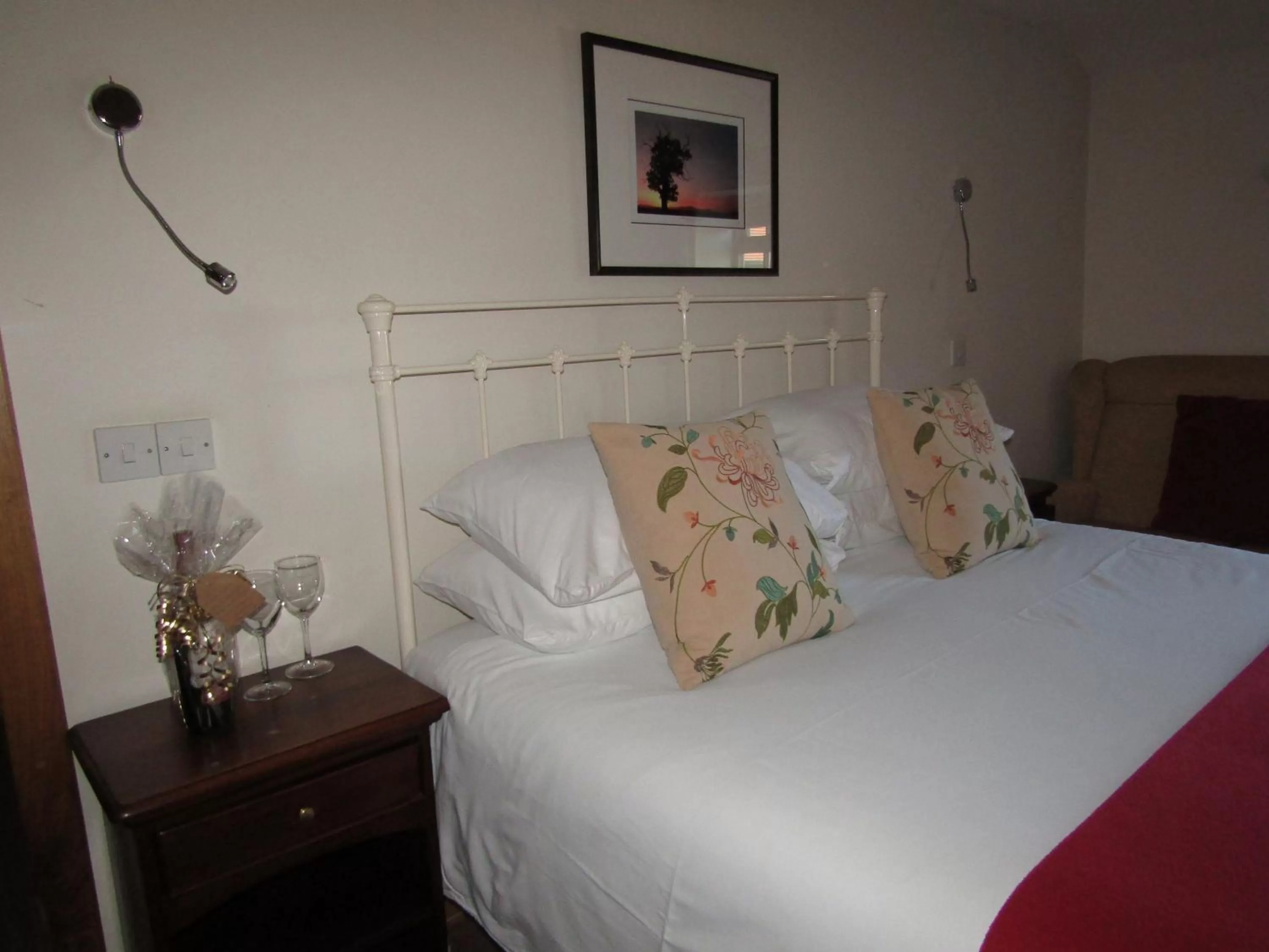 Bed in The Kilcot Inn