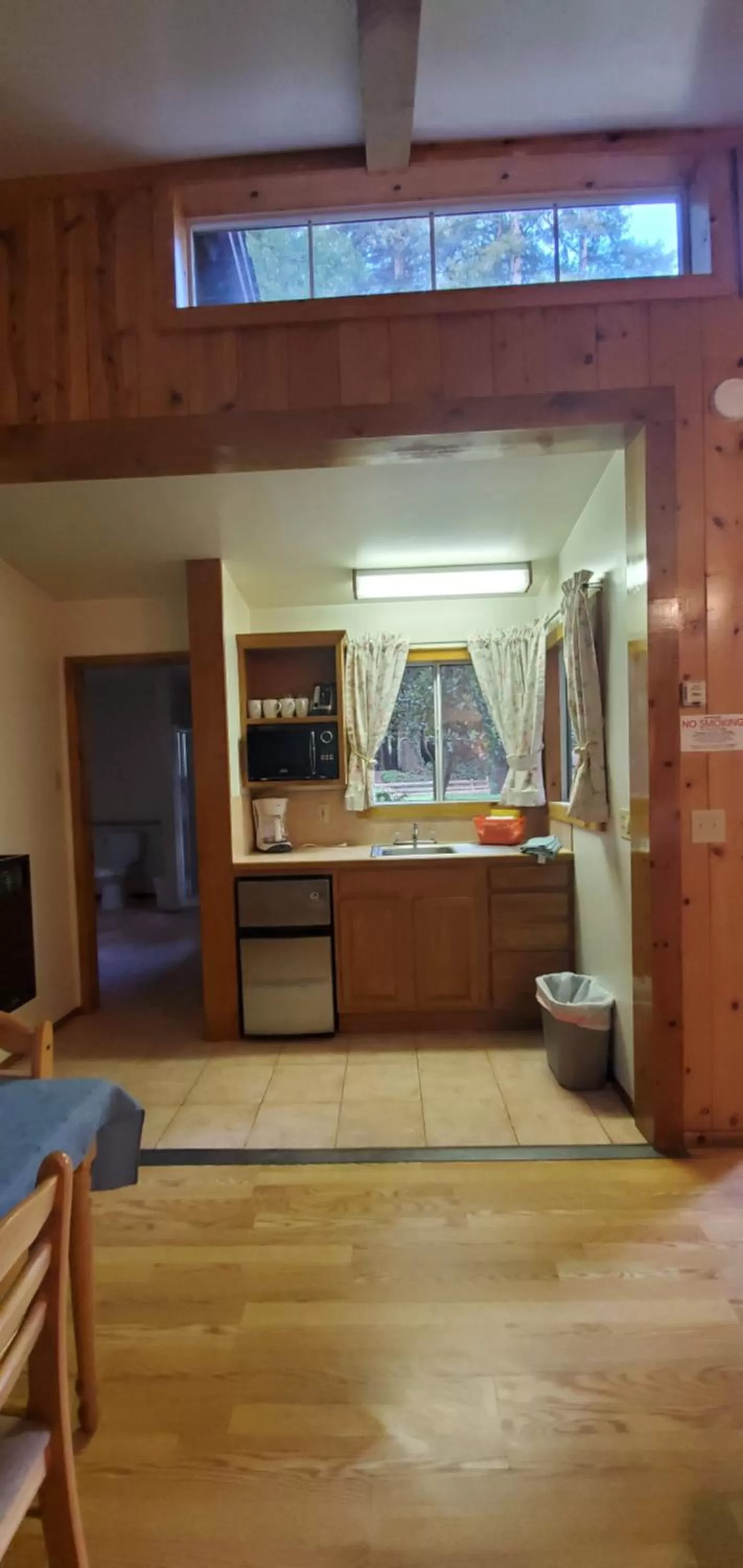 Kitchen or kitchenette in Fern River Resort