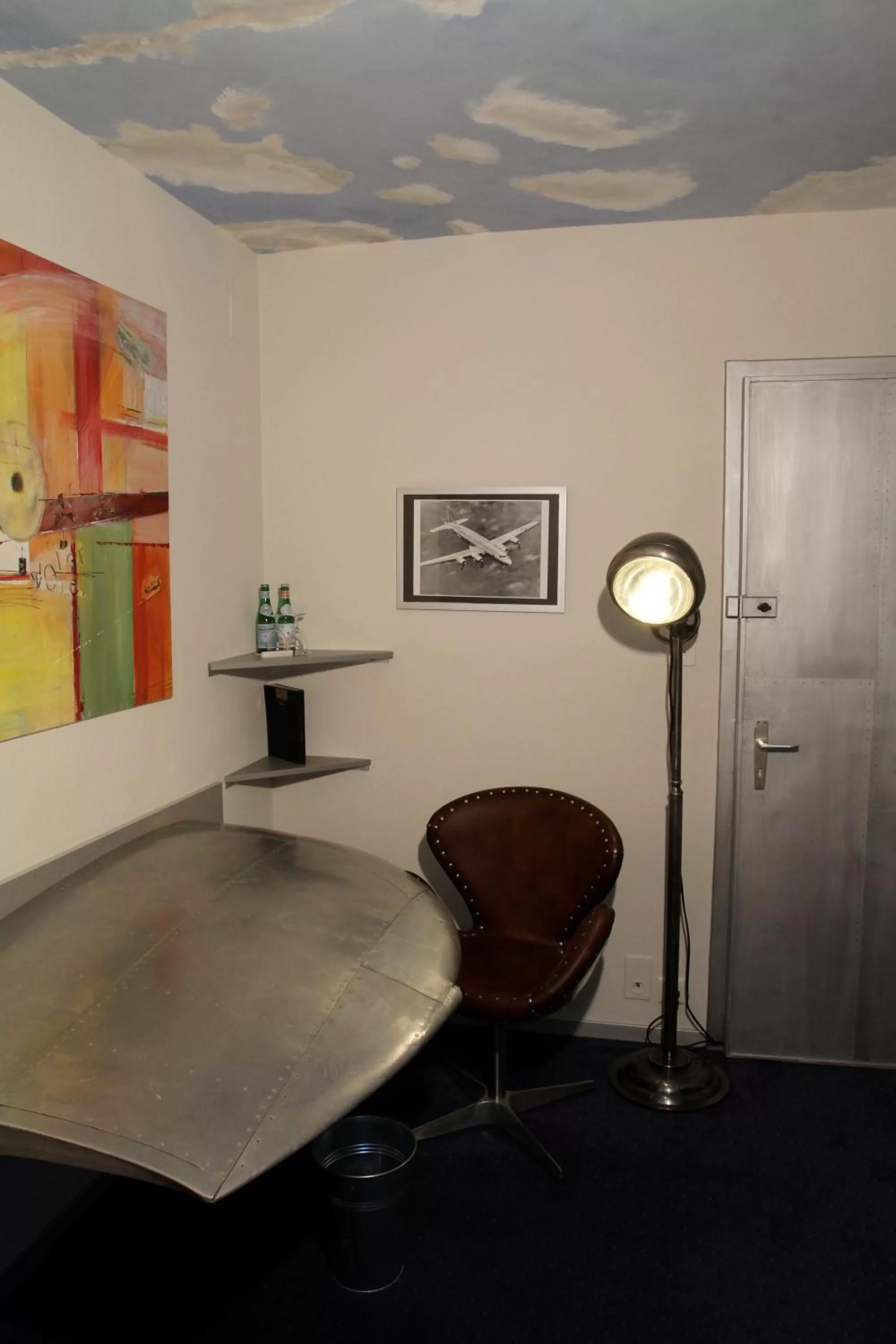 Decorative detail in Hostellerie de Genève