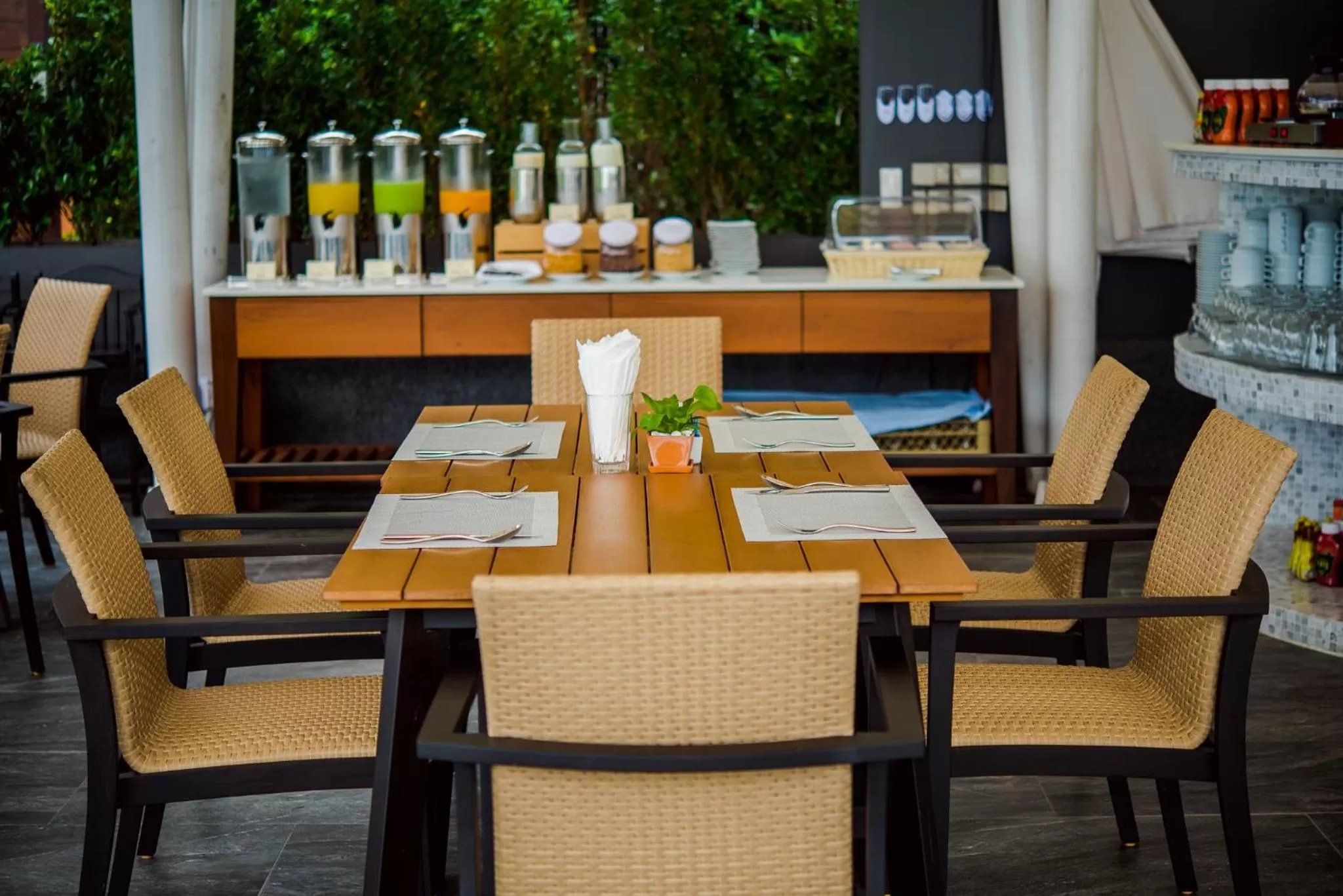 Restaurant/places to eat in The Yana Villas Hua Hin