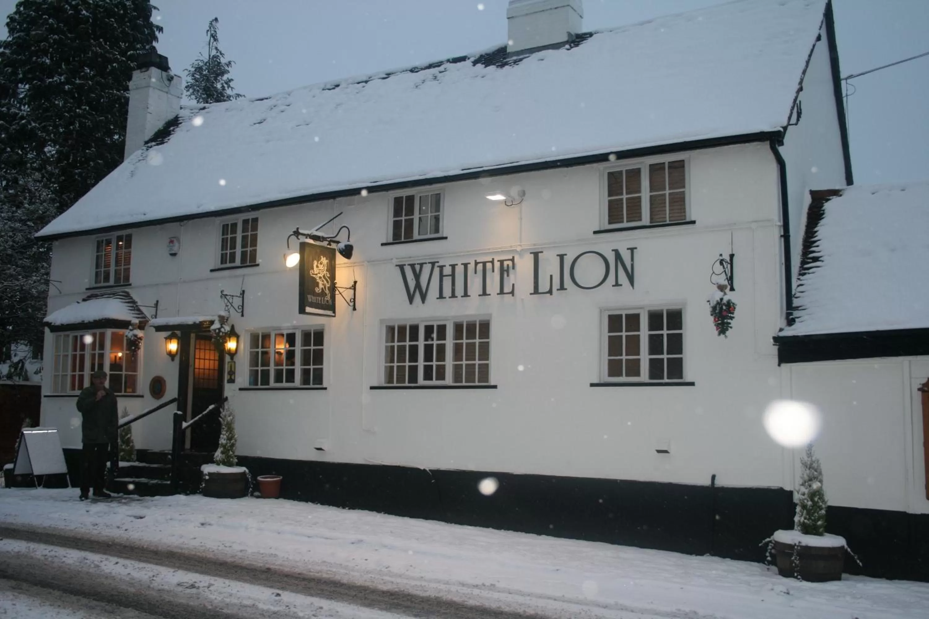 The White Lion Inn