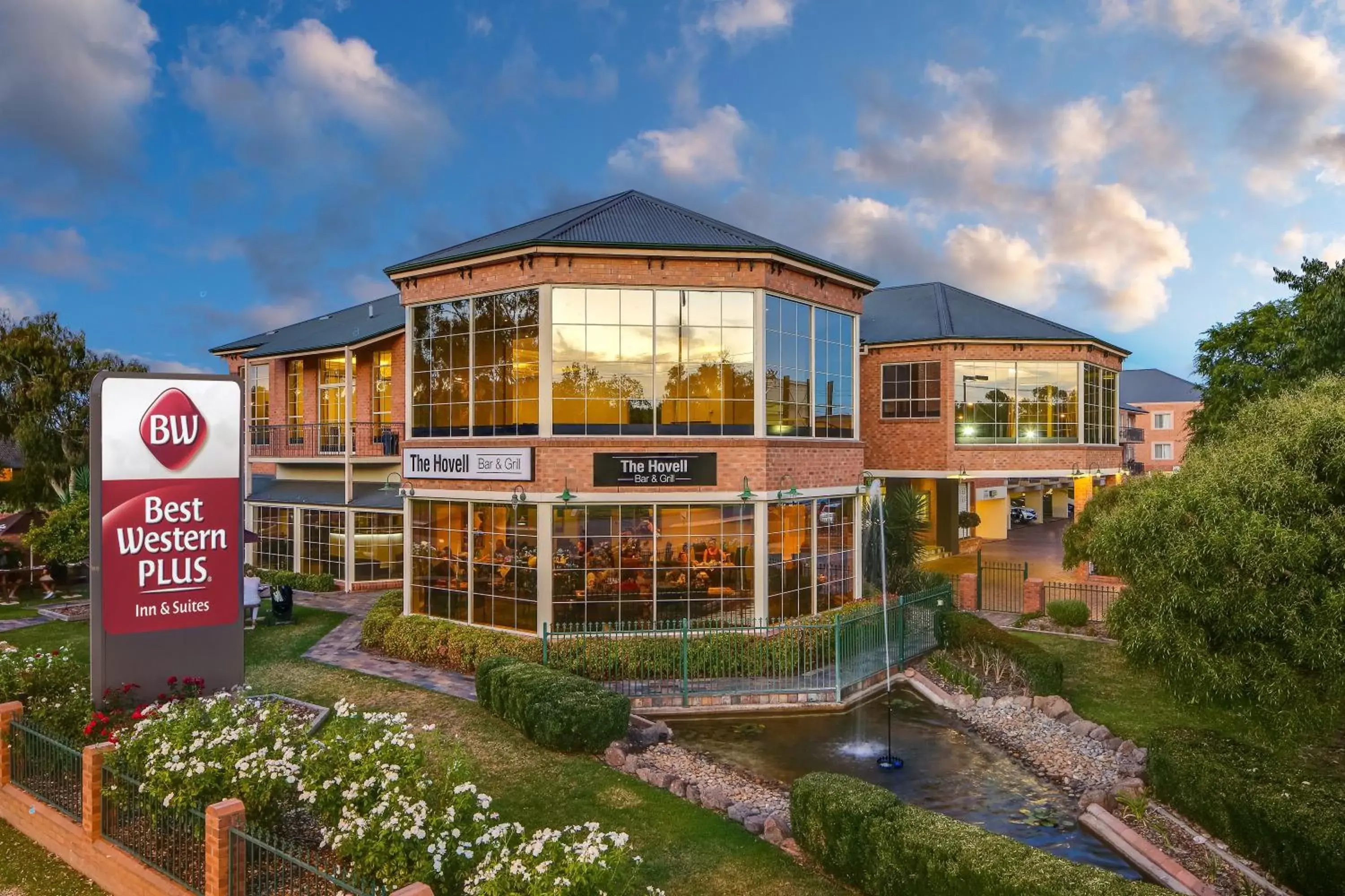 Best Western Plus Hovell Tree Inn Best Western Plus Hovell Tree Inn