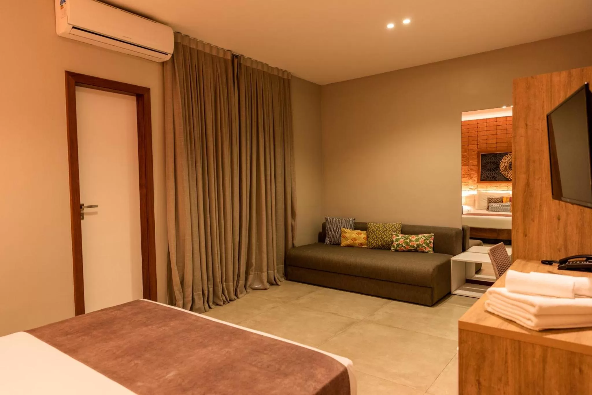 Photo of the whole room, Bed in Bravo Pousada Design