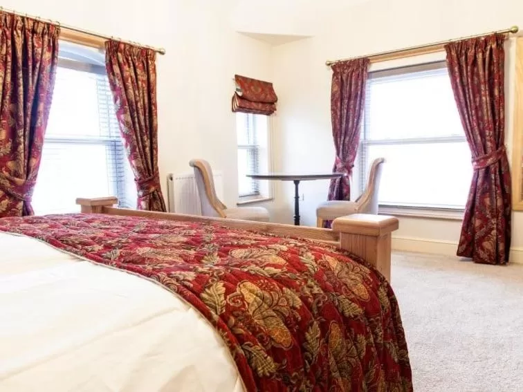 Bedroom, Bed in Parkers House Bed & Breakfast