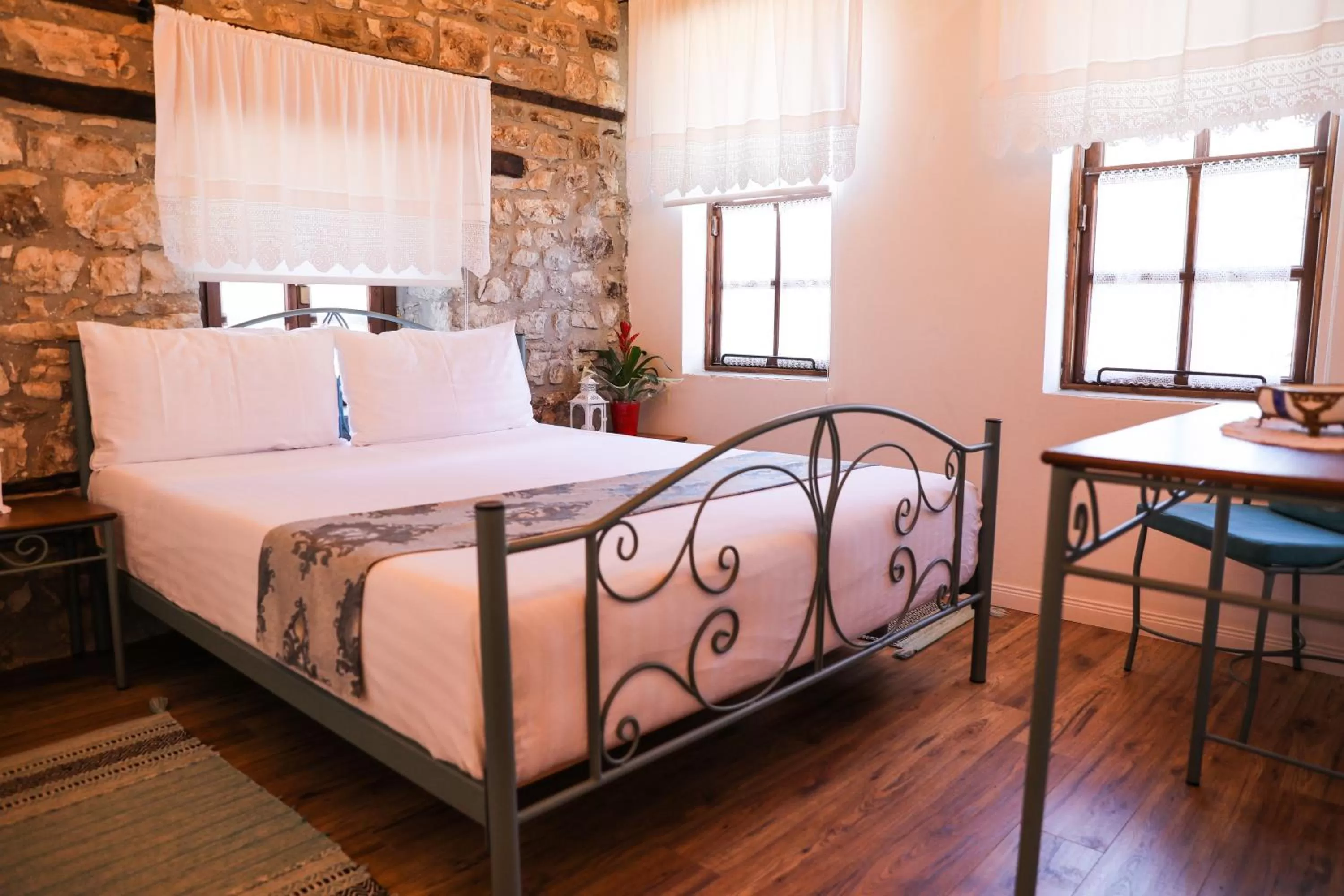 Photo of the whole room, Bed in Vila 4 Bed&Breakfast