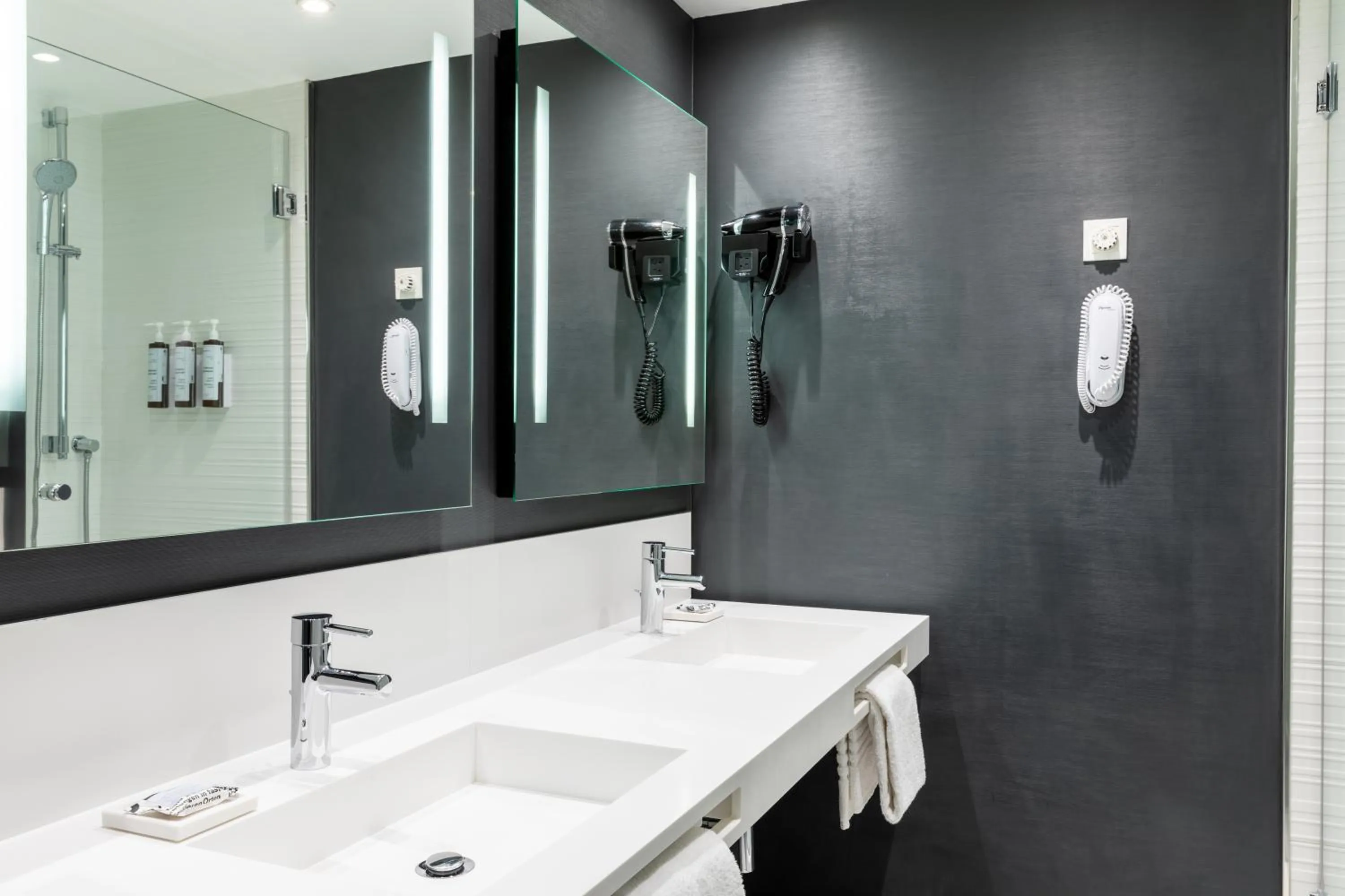 Bathroom in AC Hotel by Marriott Nice