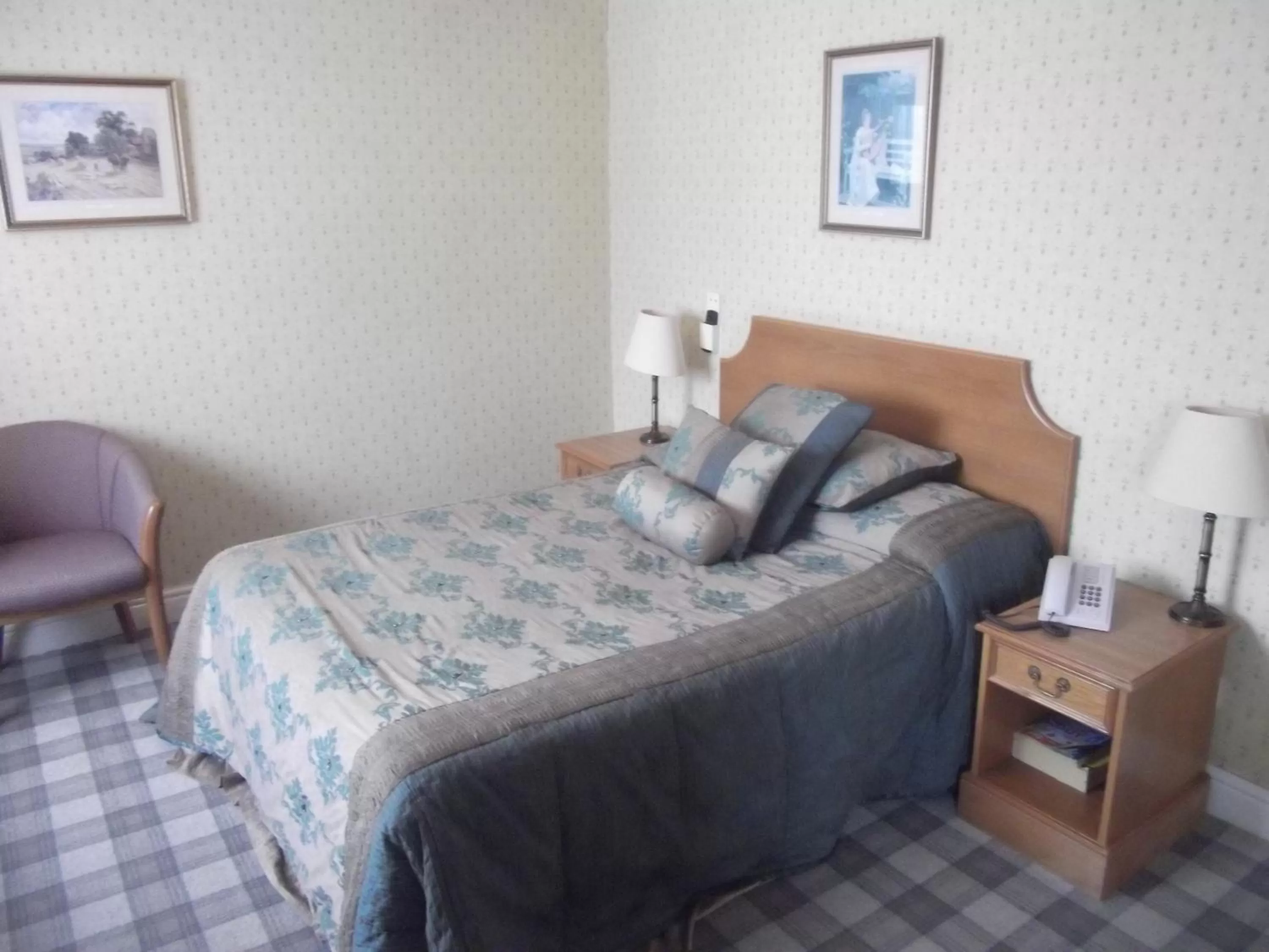 Bed in The Windsor Hotel