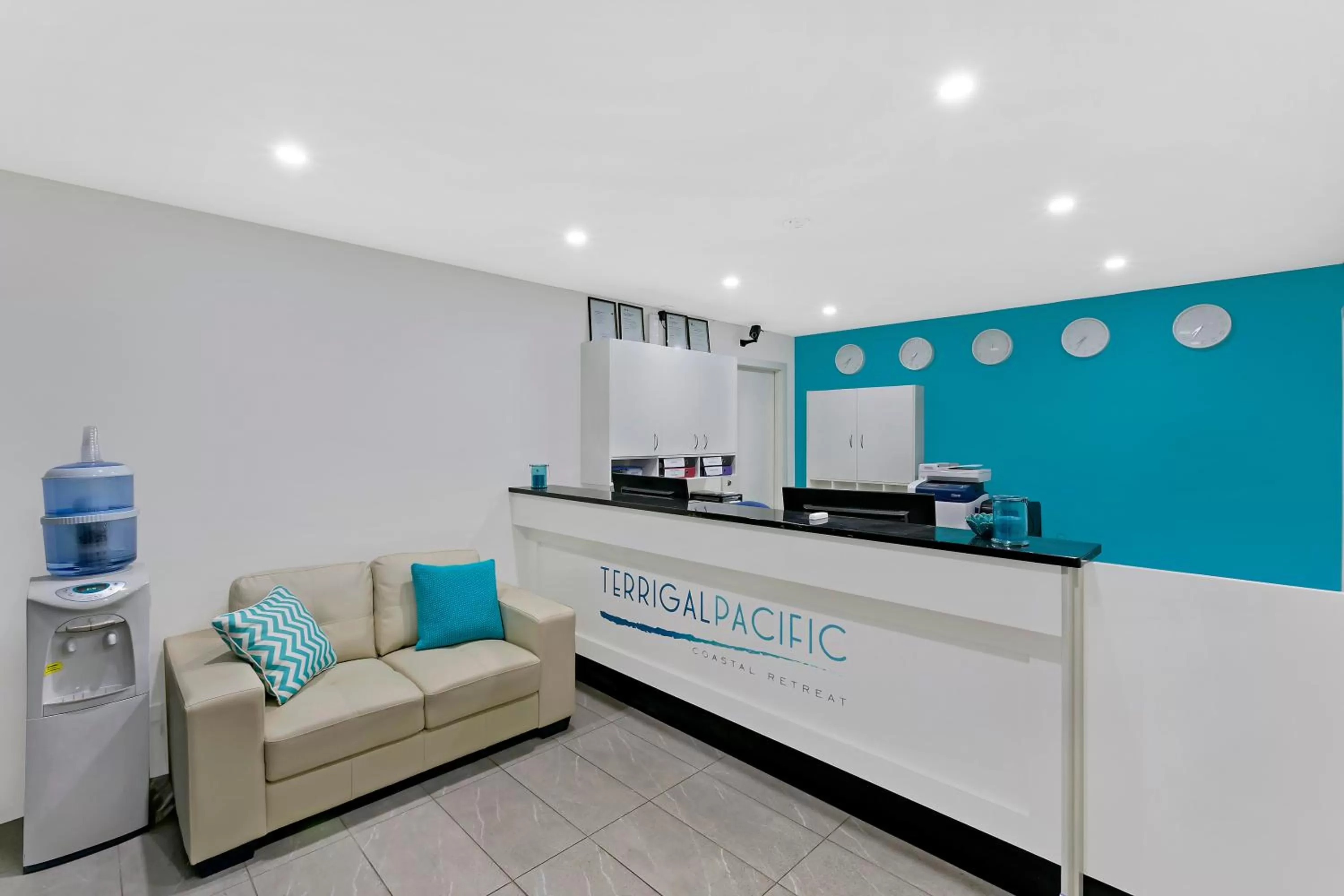 Lobby or reception in Terrigal Pacific Coastal Retreat