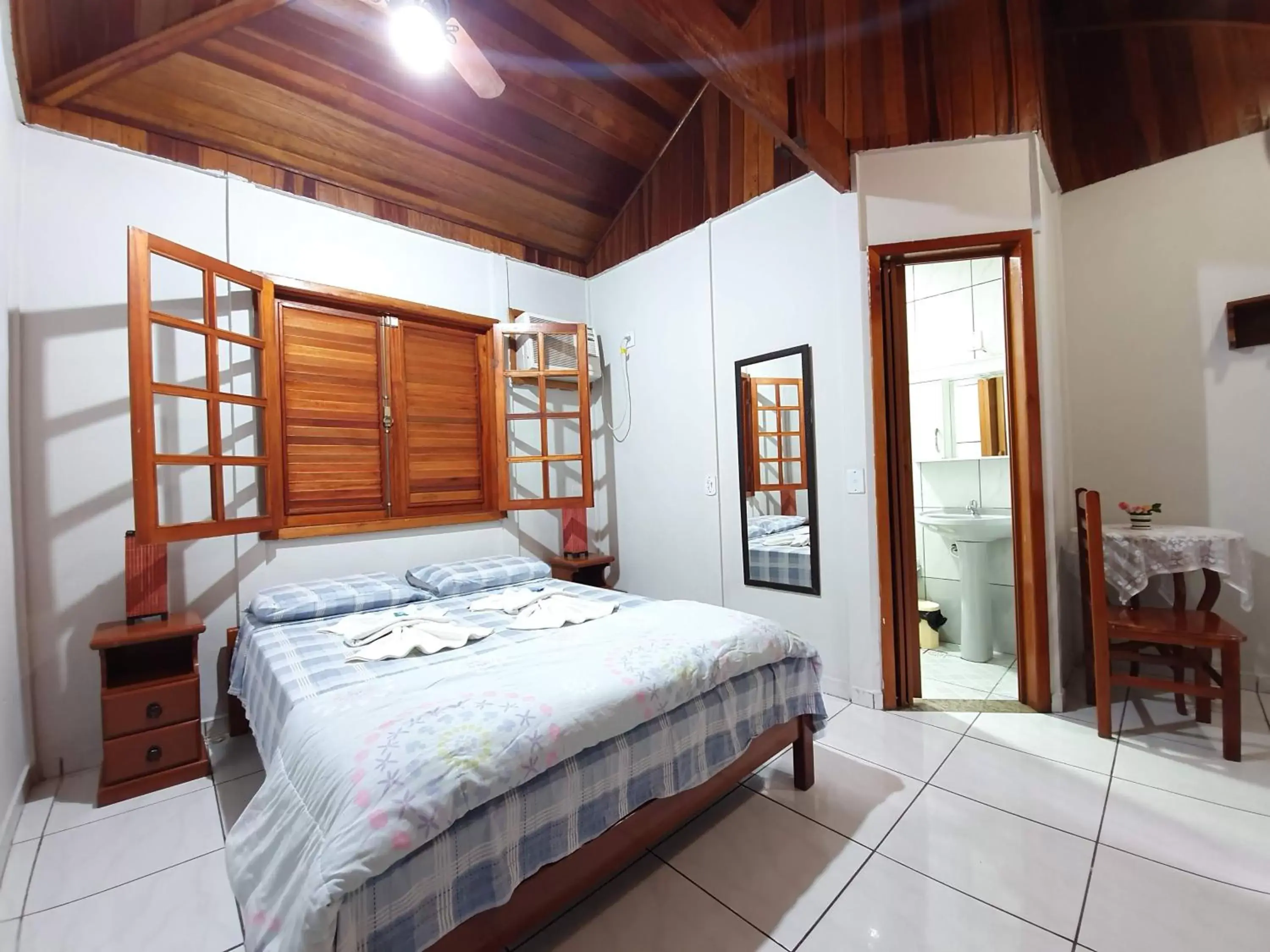 Chalet in Pousada Canto do Curió Paraty Chalet in Pousada Canto do Curió Paraty