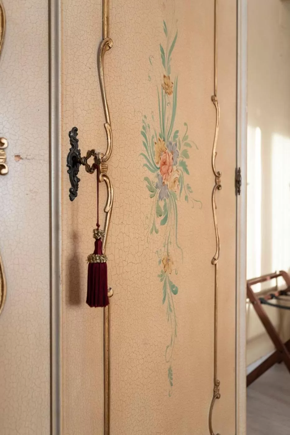 Decorative detail in La Bauta