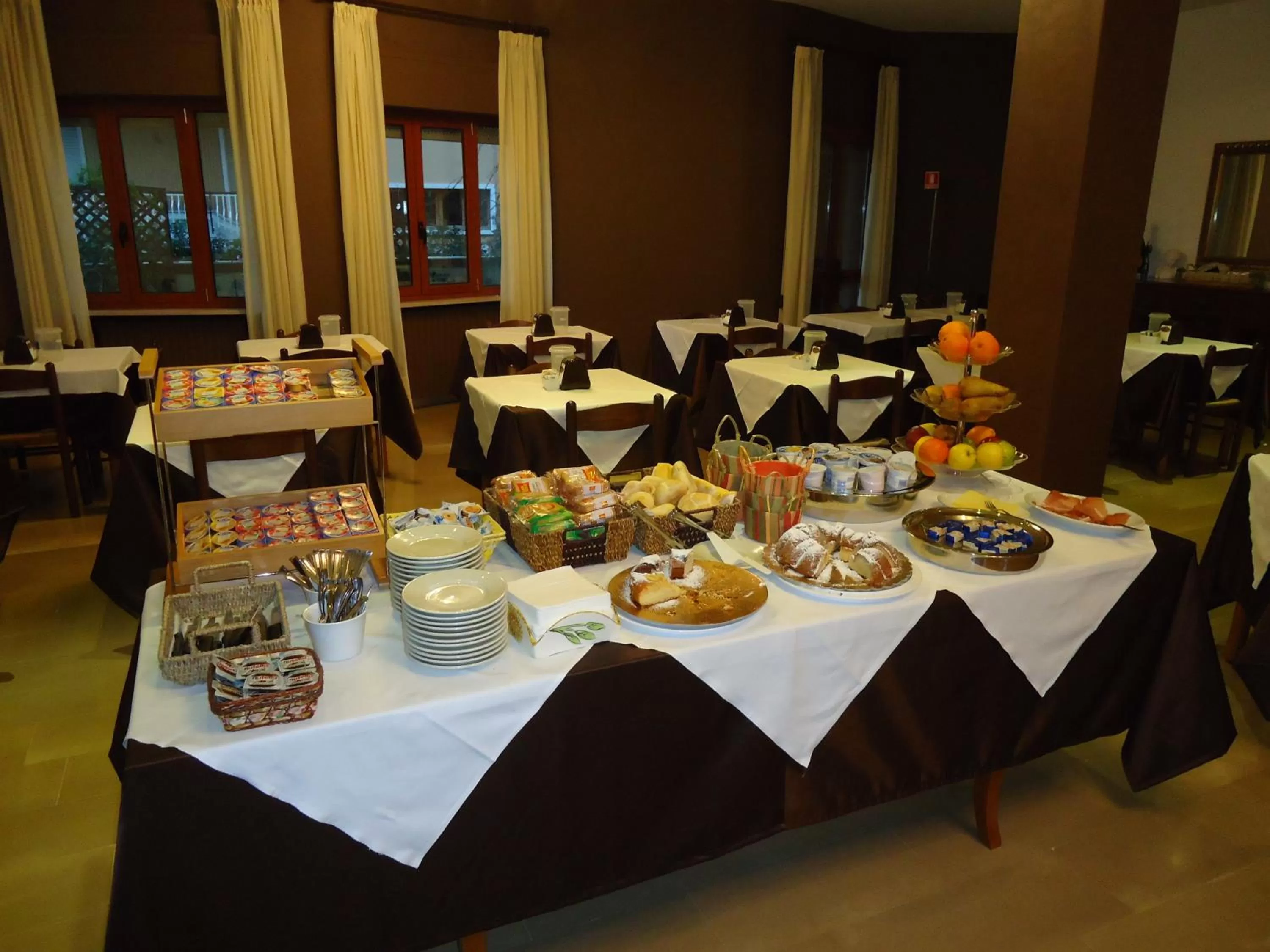 Food in Hotel Riviera