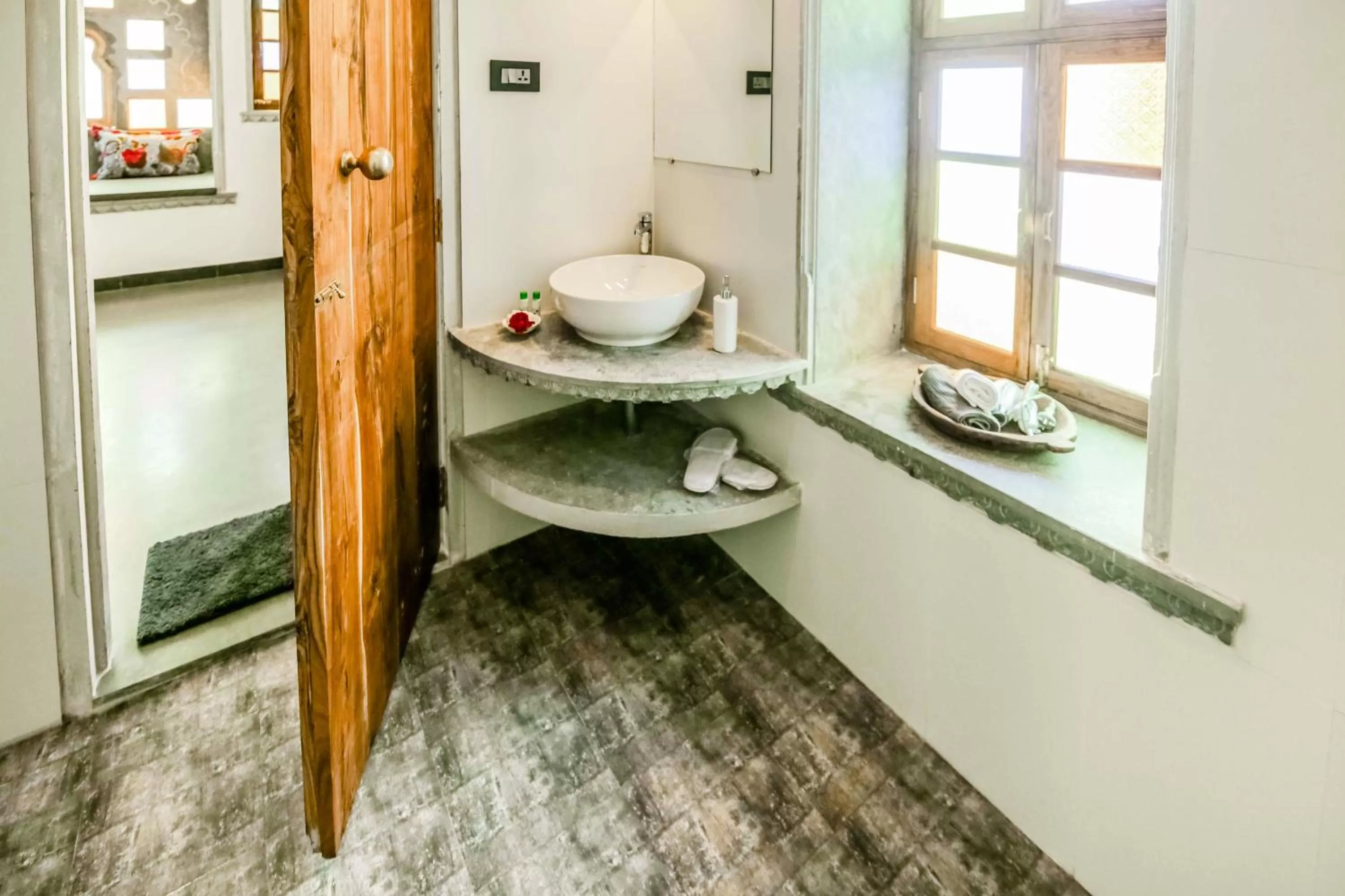 Bathroom in The Neem Tree