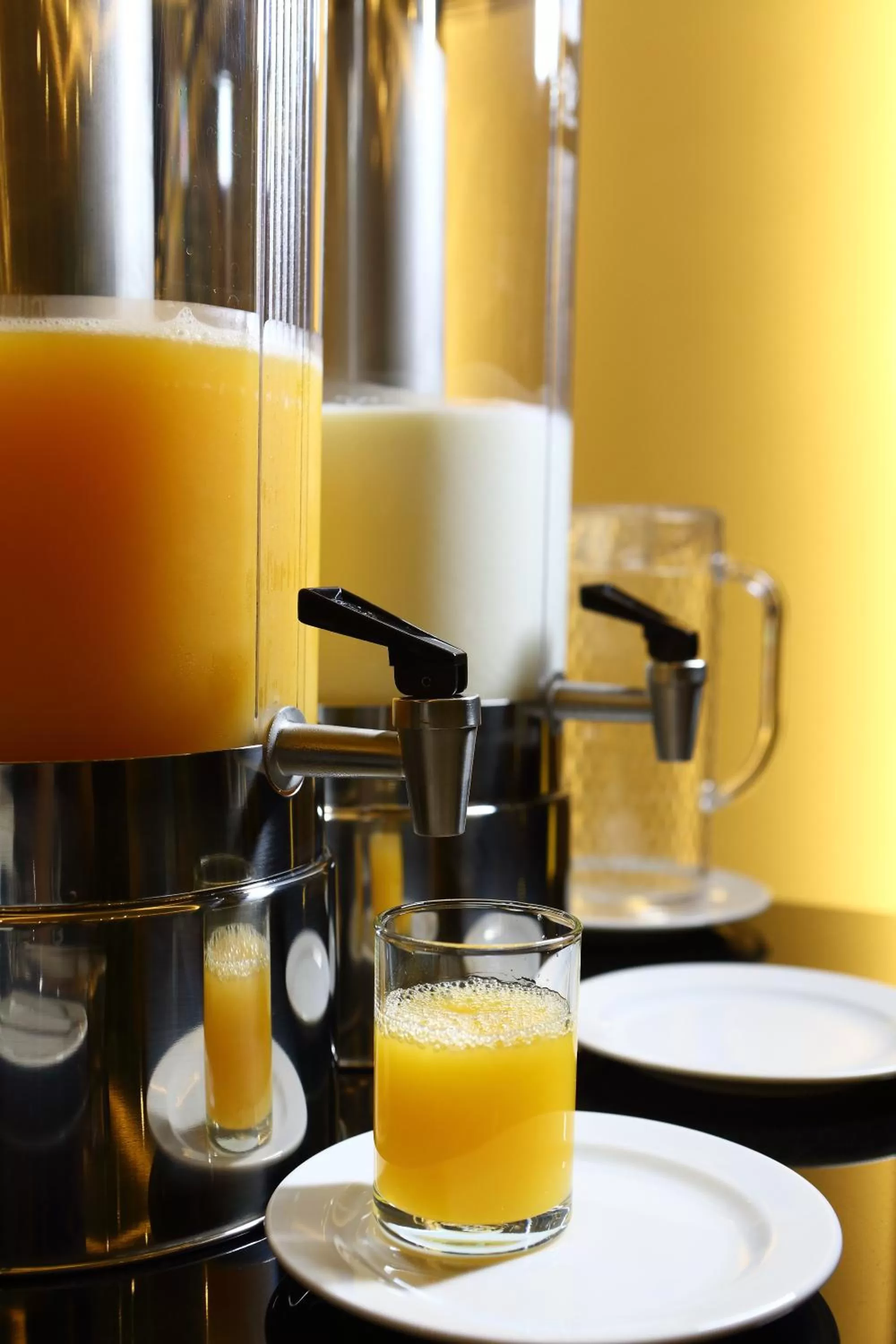 Drinks in De Chai Oriental Nimman - SHA Plus