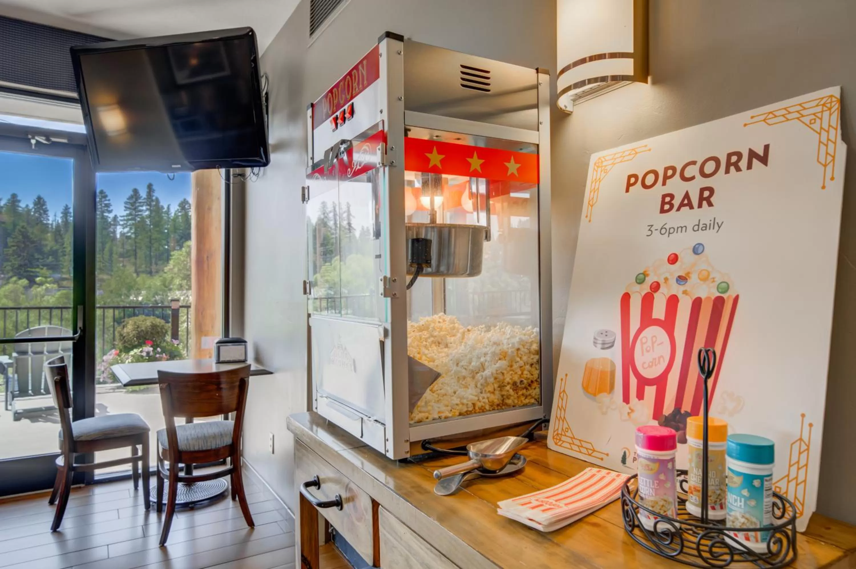 Lobby or reception in Whitefish Riverfront Hotel