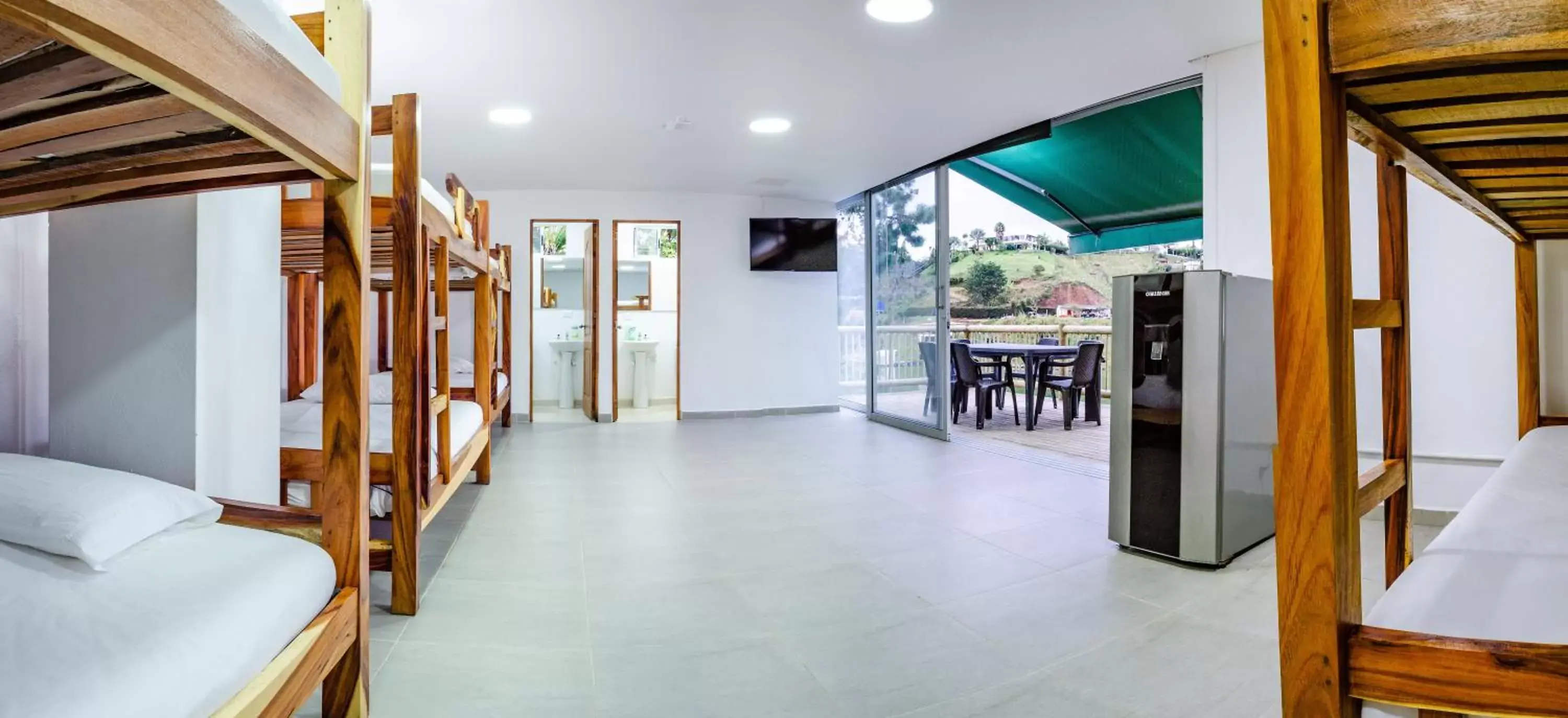 Family Room with Balcony in Hotel Santa Maria de las Aguas Peñol Family Room with Balcony in Hotel Santa Maria de las Aguas Peñol