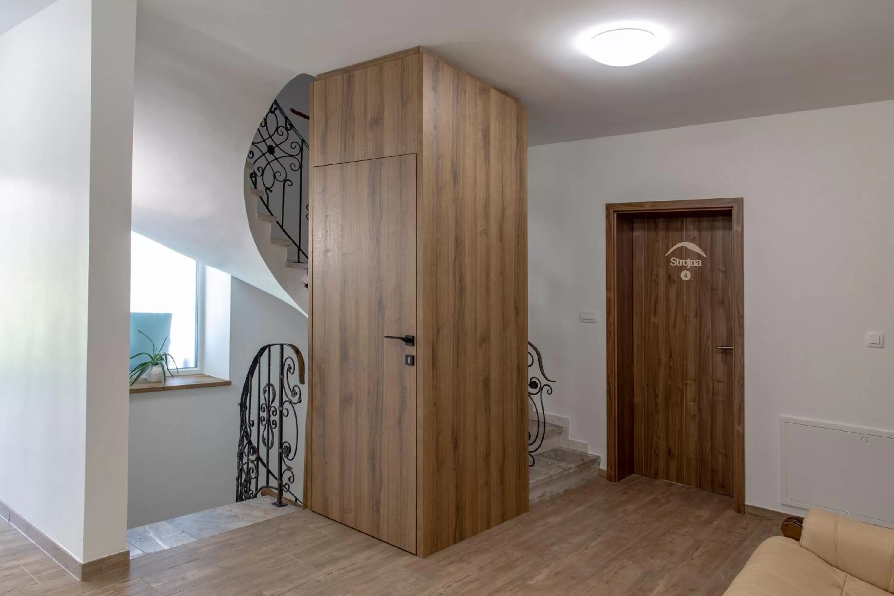 Property building in Vila Marin Miler