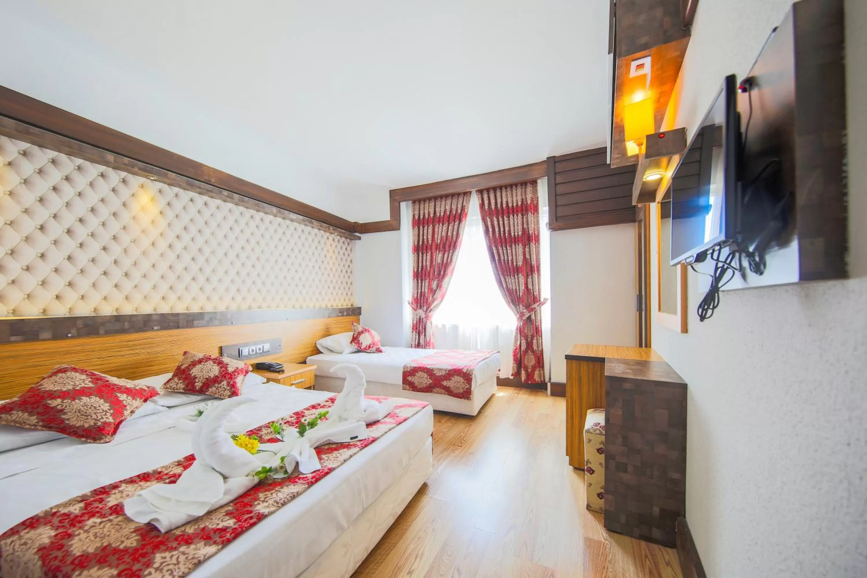 Photo of the whole room, Bed in Mevre Hotel