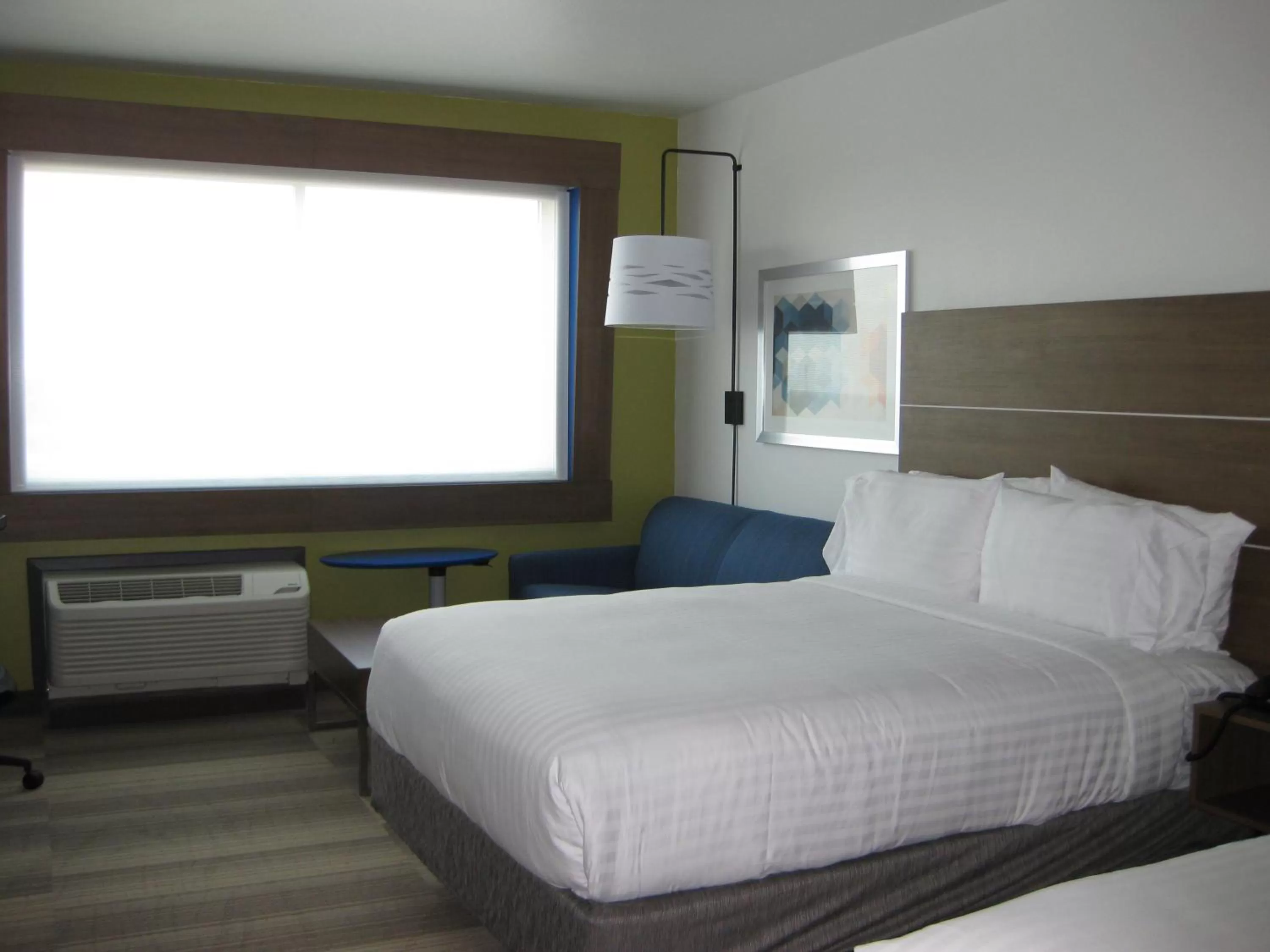 Bedroom, Bed in Holiday Inn Express & Suites - Houston NW - Cypress Grand Pky by IHG