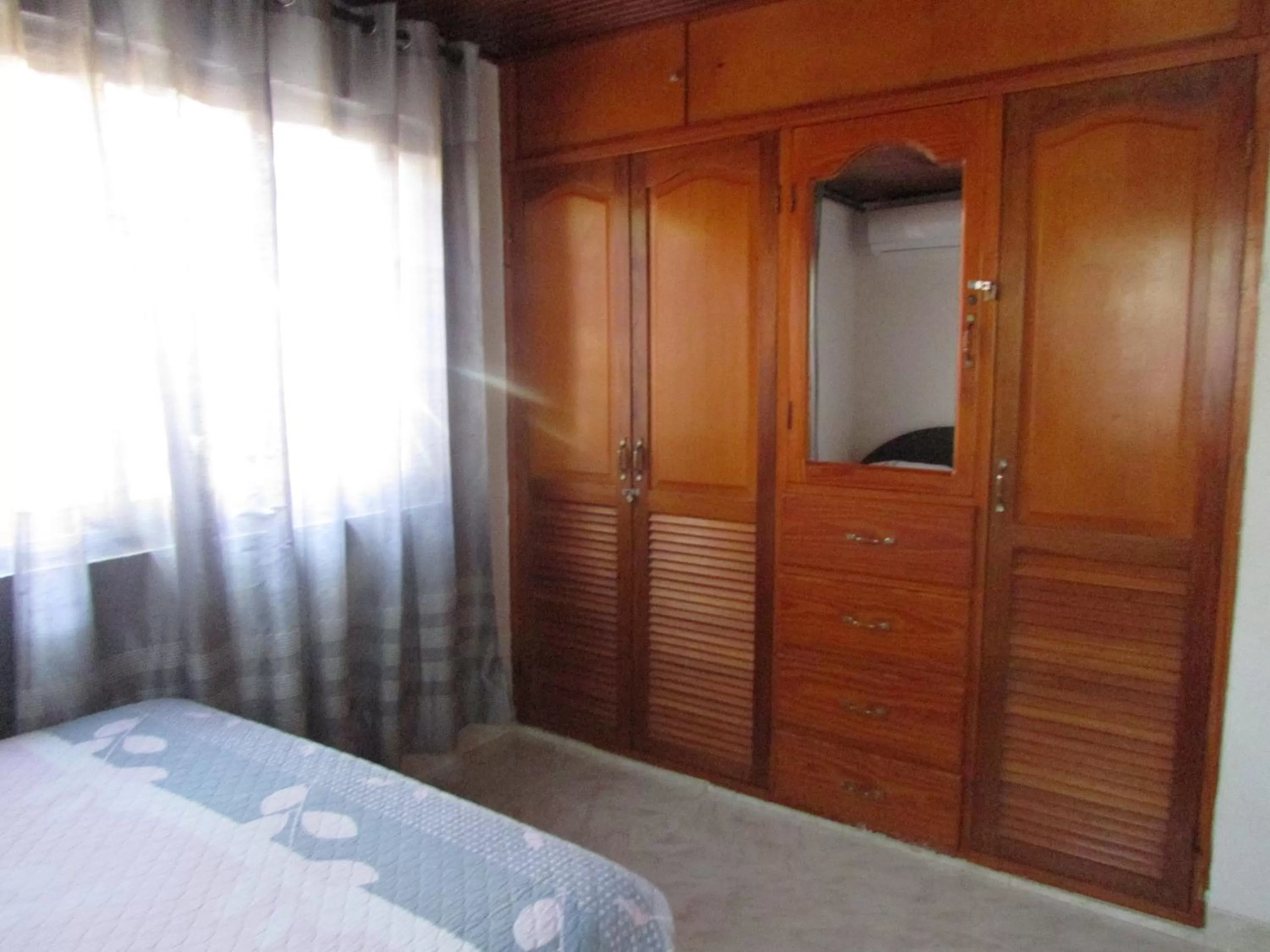 wardrobe, Bed in Posada Hostal Miss Marlly