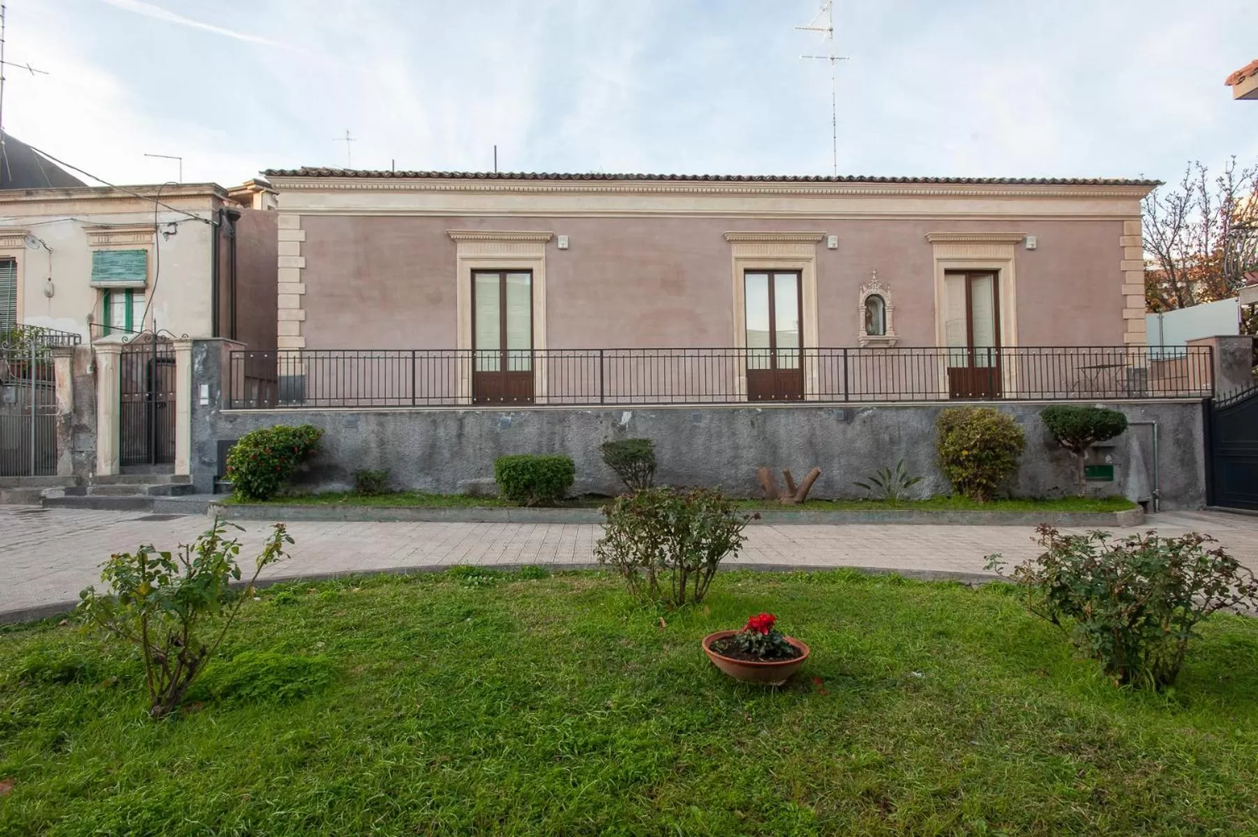 Property building in Mori Siciliani House