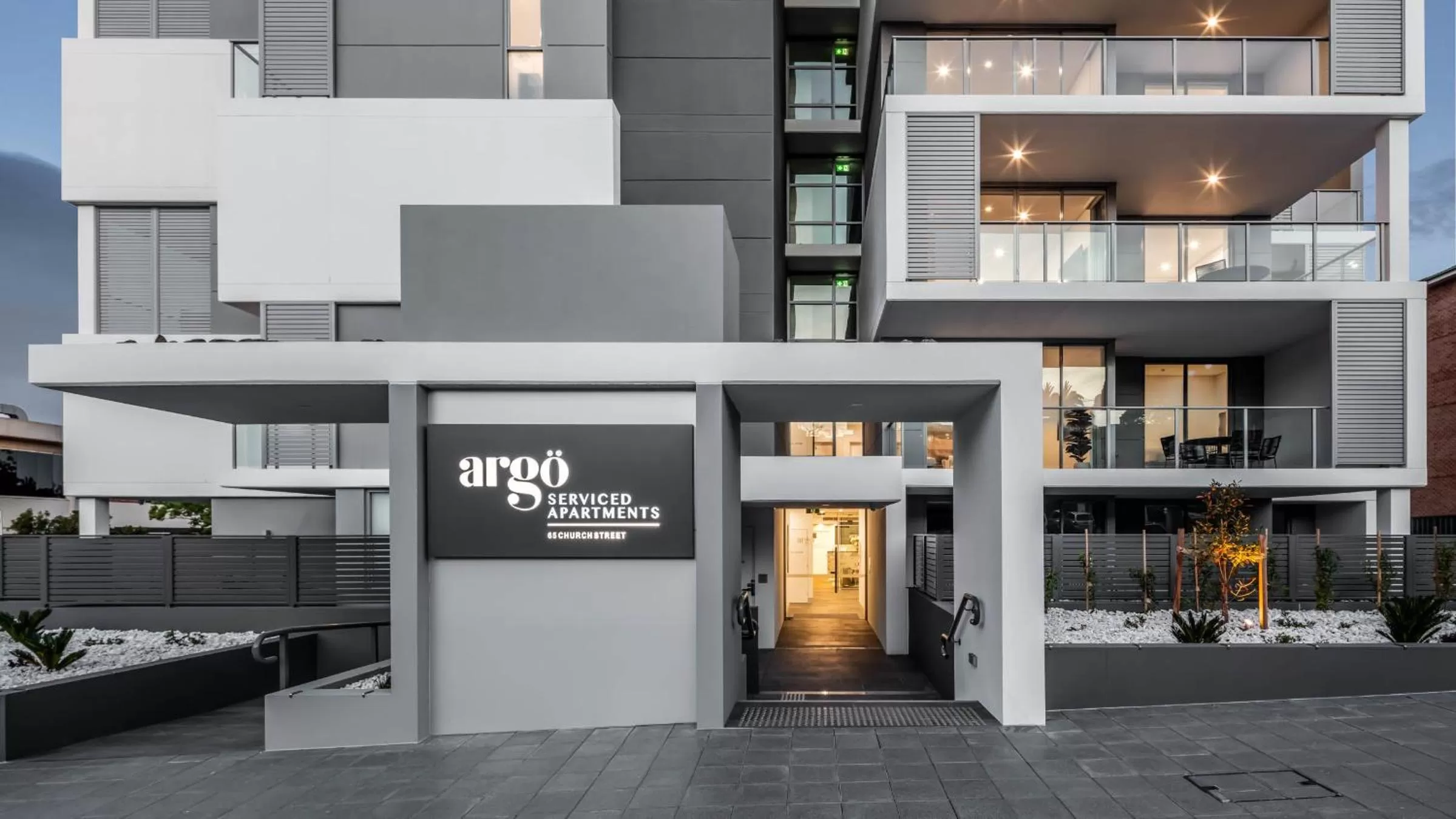 Argo Apartments