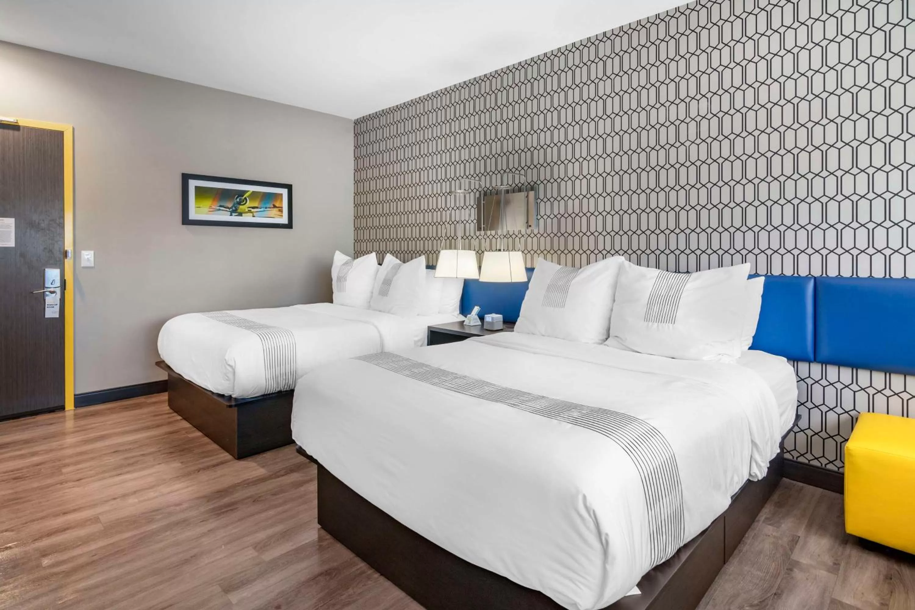 Bedroom, Bed in GLō Best Western Savannah-Gateway I-95