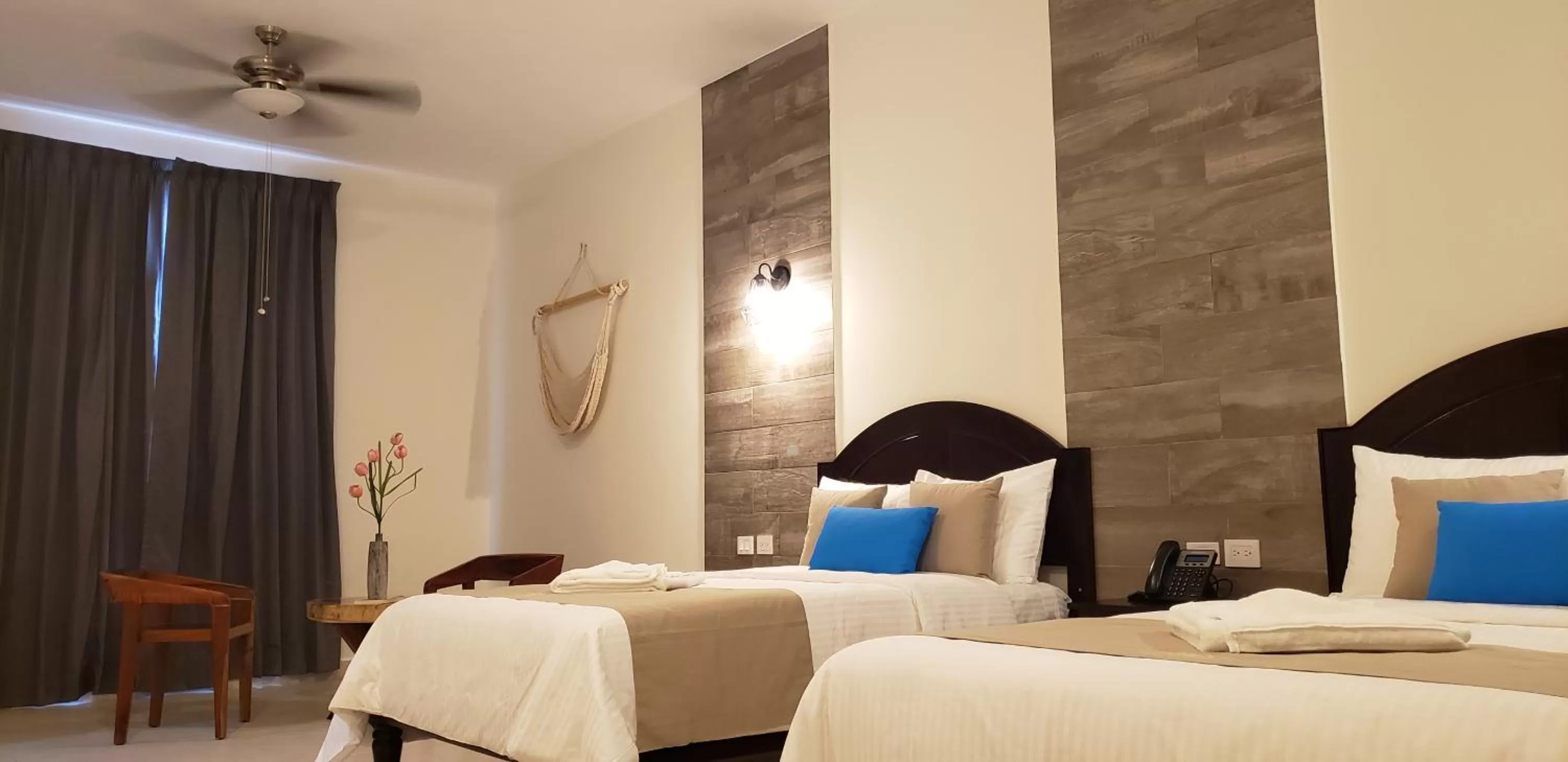 Photo of the whole room, Bed in Hotel Los Frailes, Valladolid, Yucatán