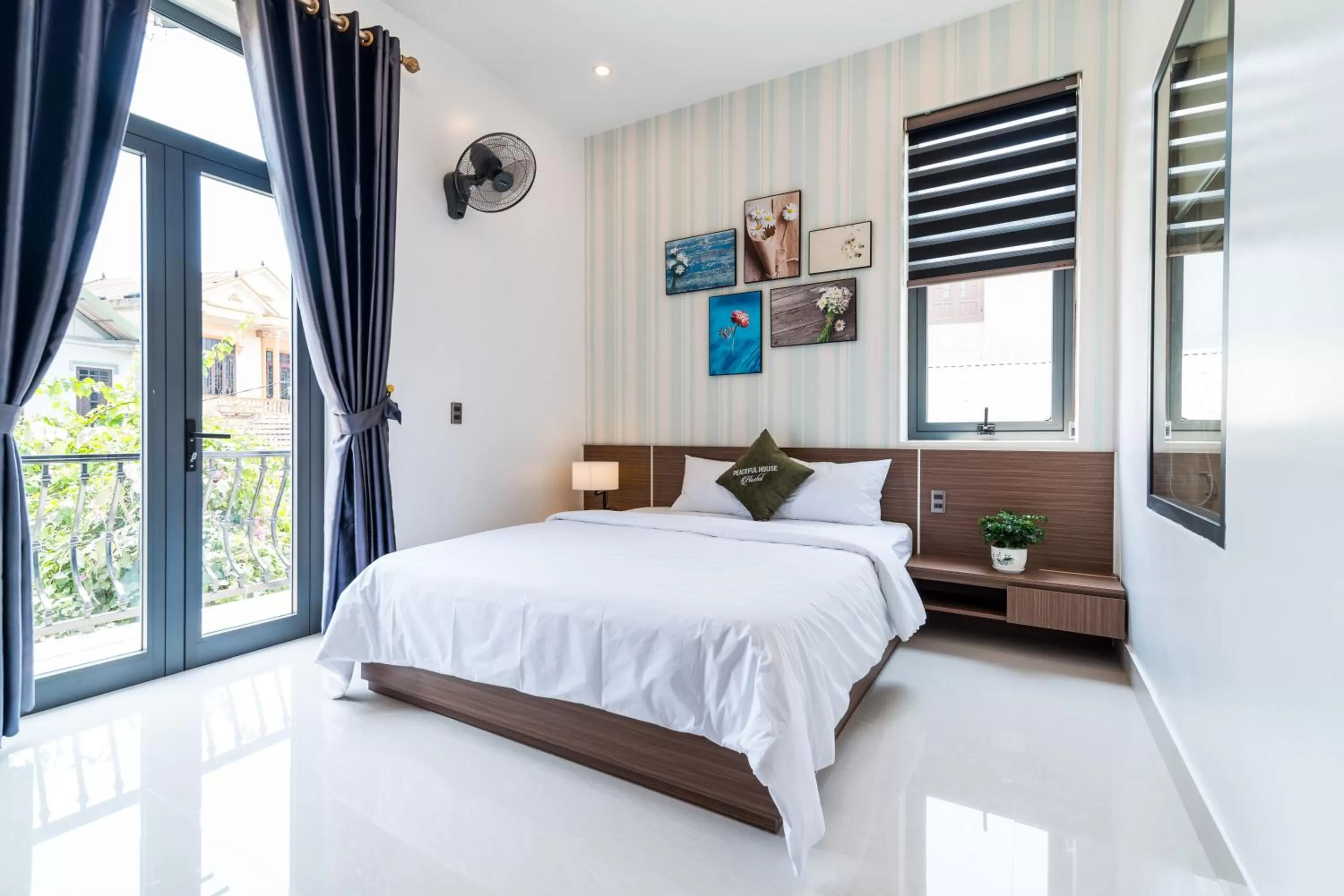 Bed in Peaceful House Hostel