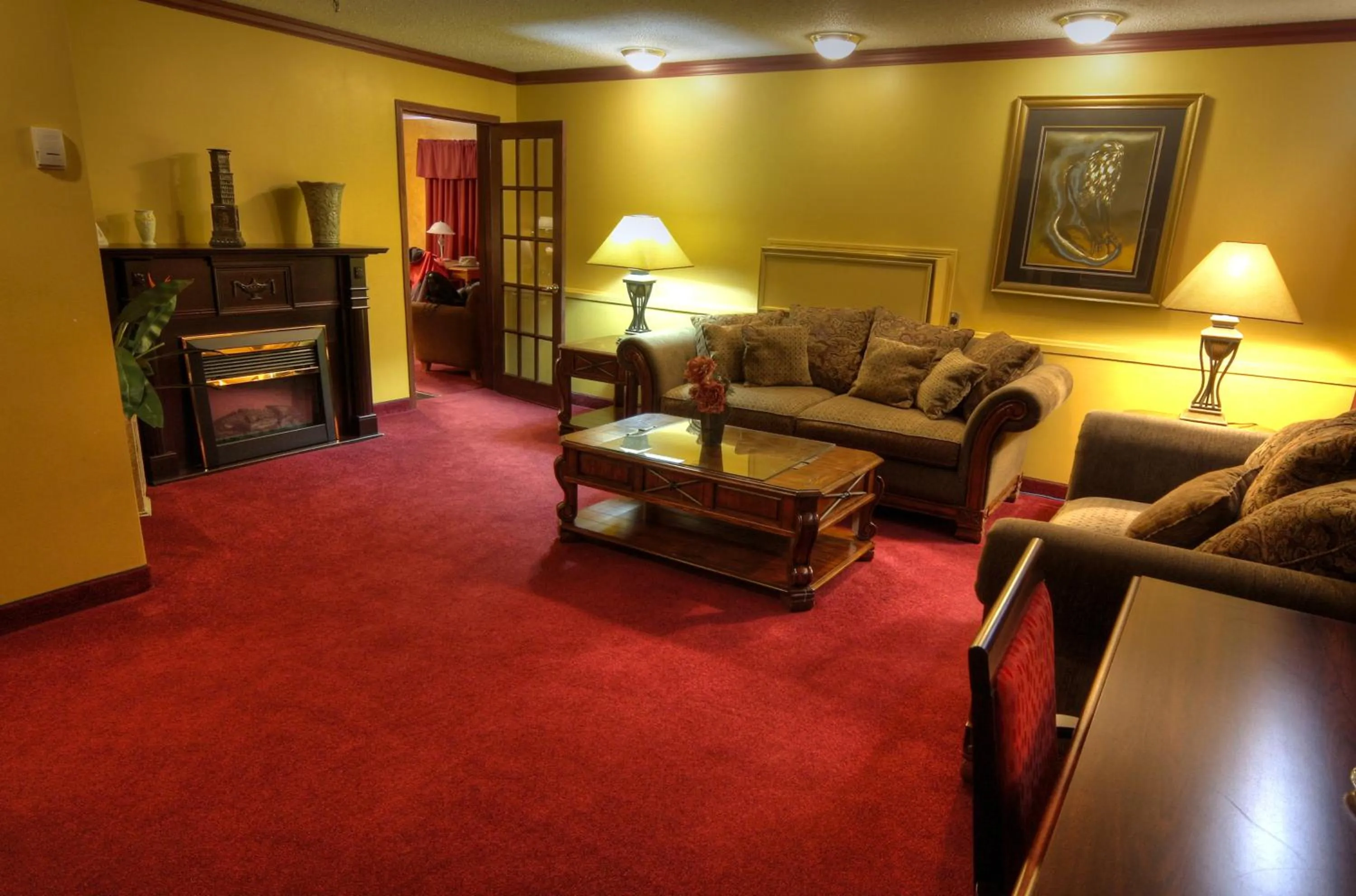 Living room in South Hill Lodge