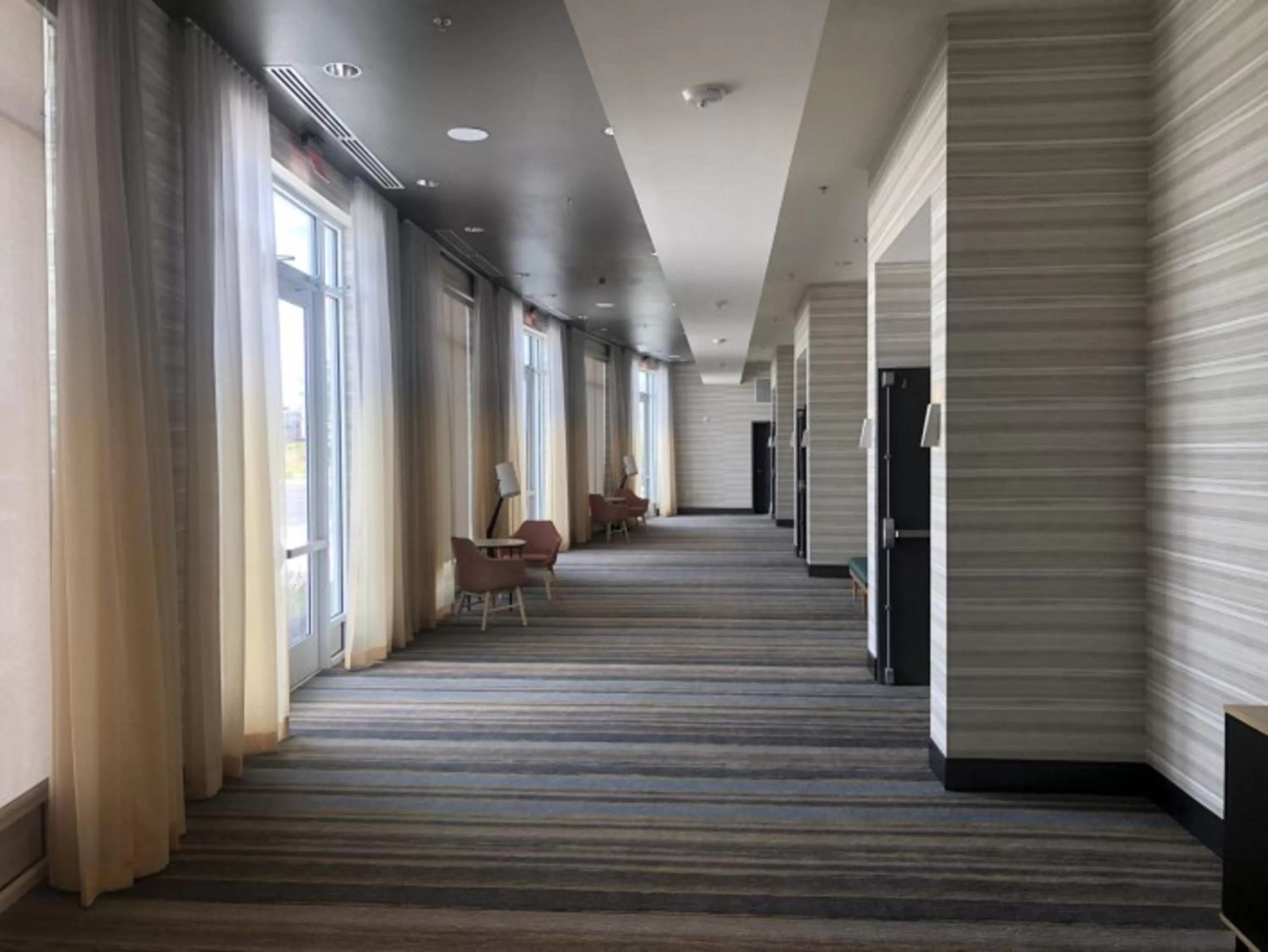 Meeting/conference room in Holiday Inn & Suites - Fayetteville W-Fort Bragg Area by IHG