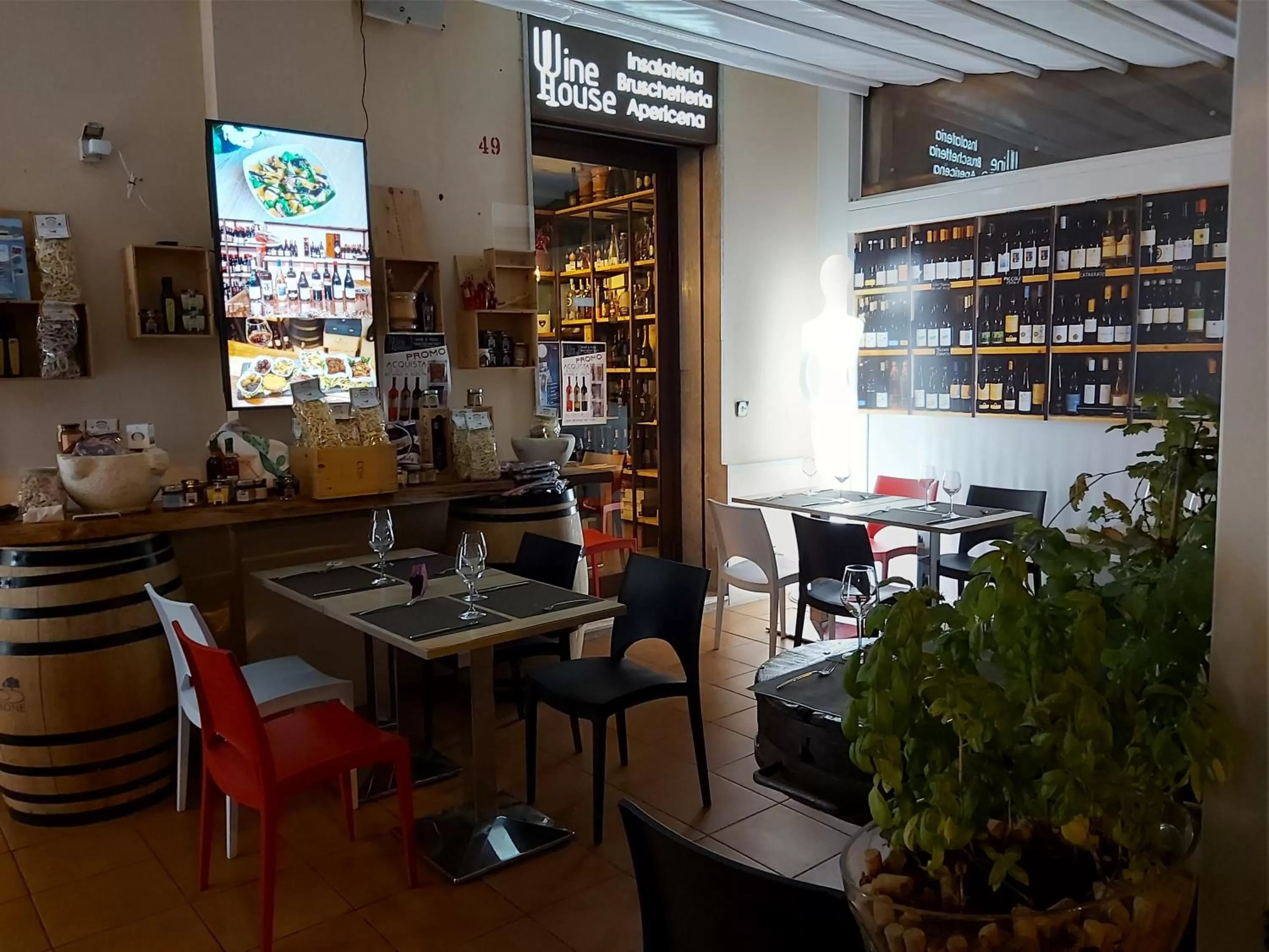 Restaurant/places to eat in B&B Belveliero - Il Capitano