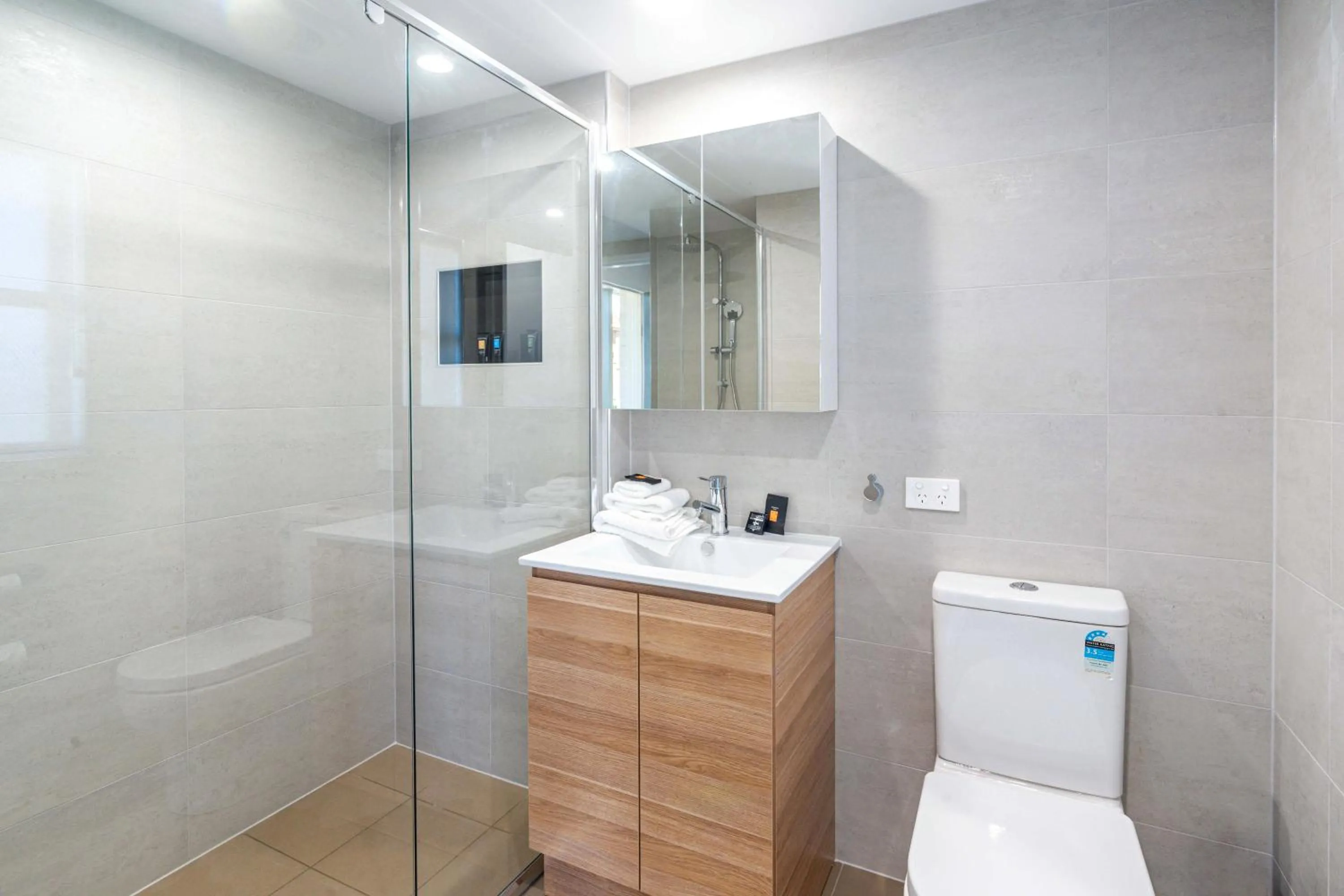 Shower in Town Square Motel