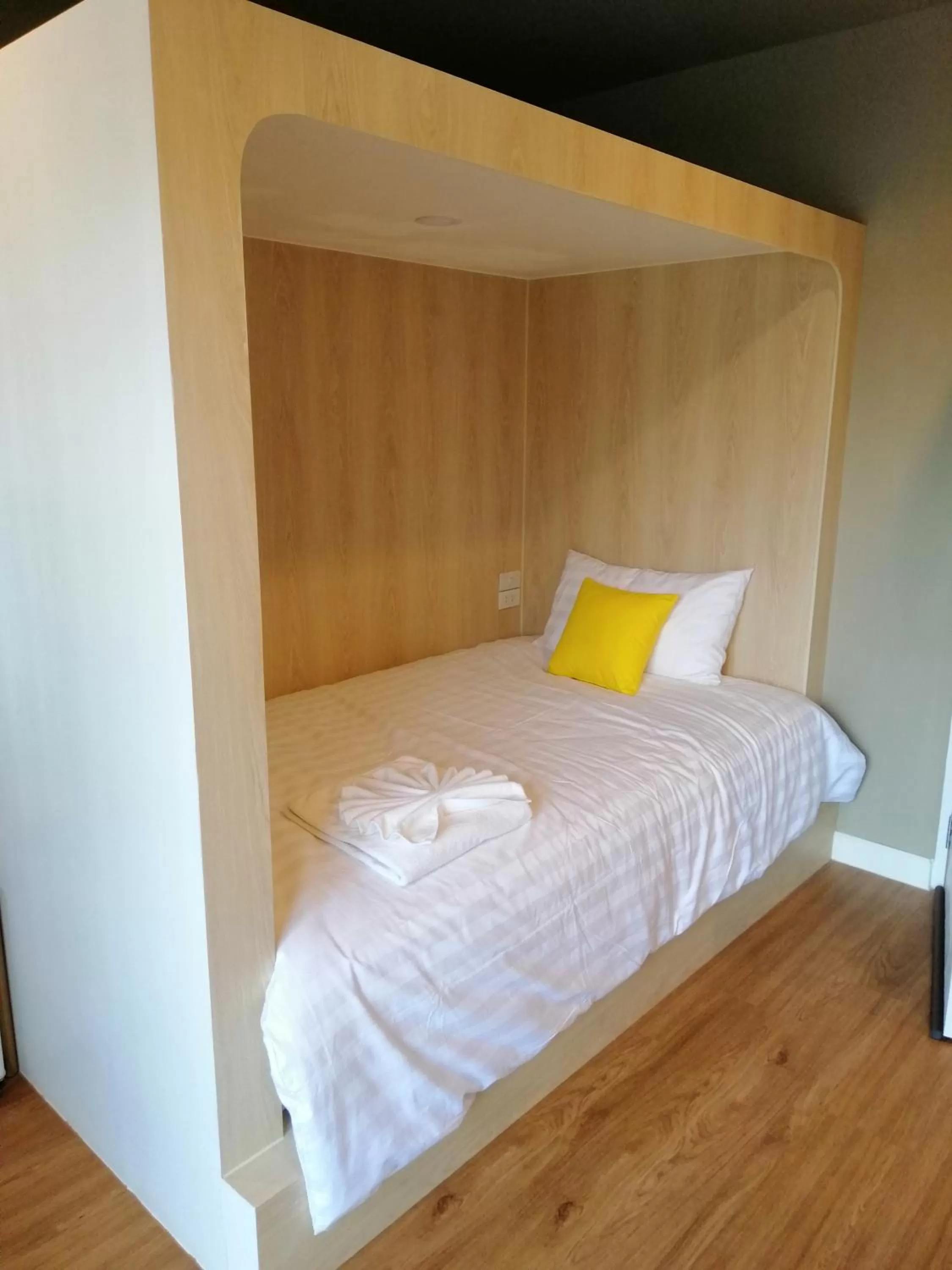 Bed in La La Moon Krabi Poshtel'n' Pool