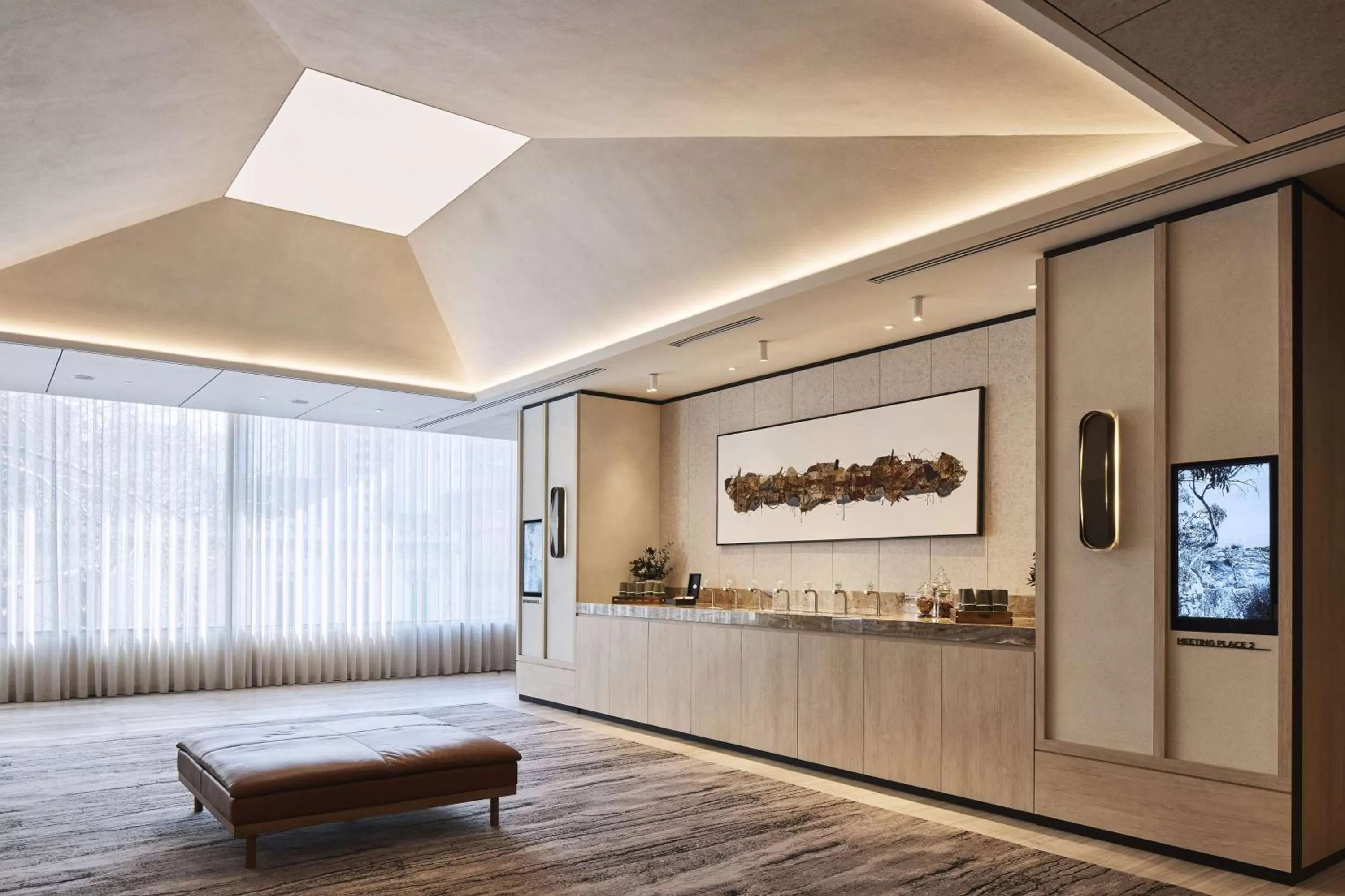 Property building in Rydges Melbourne