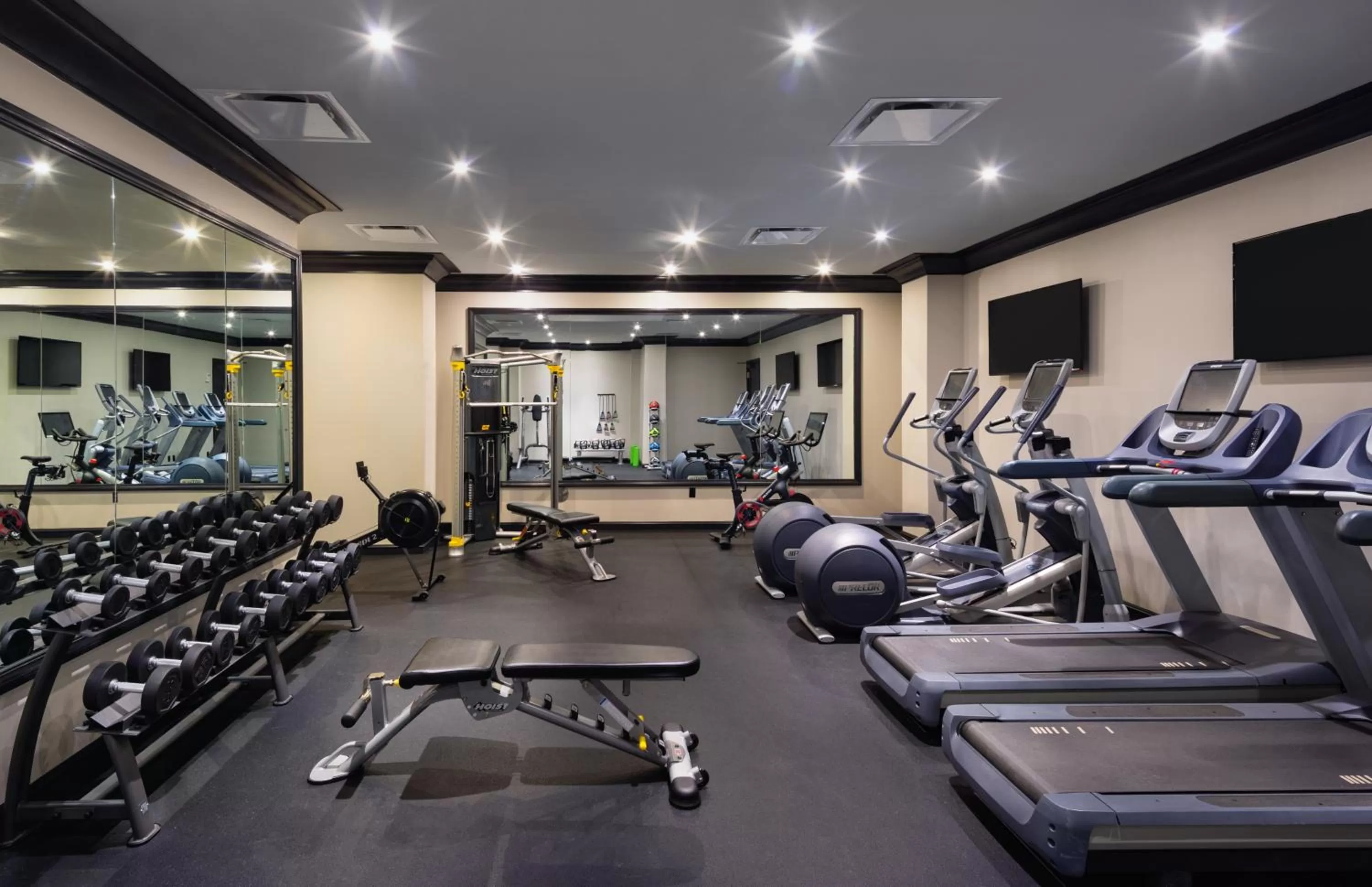 Fitness centre/facilities in Dream Nashville, by Hyatt