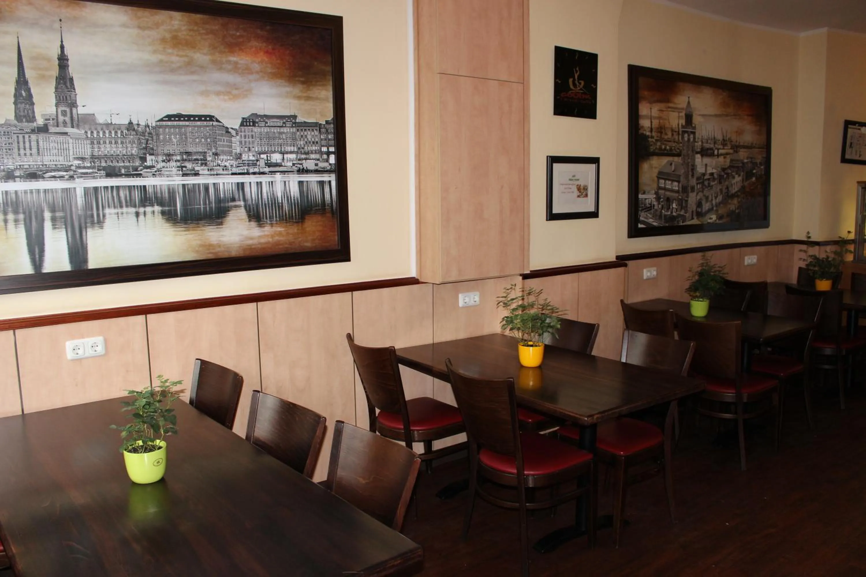 Lobby or reception in Altan Hotel