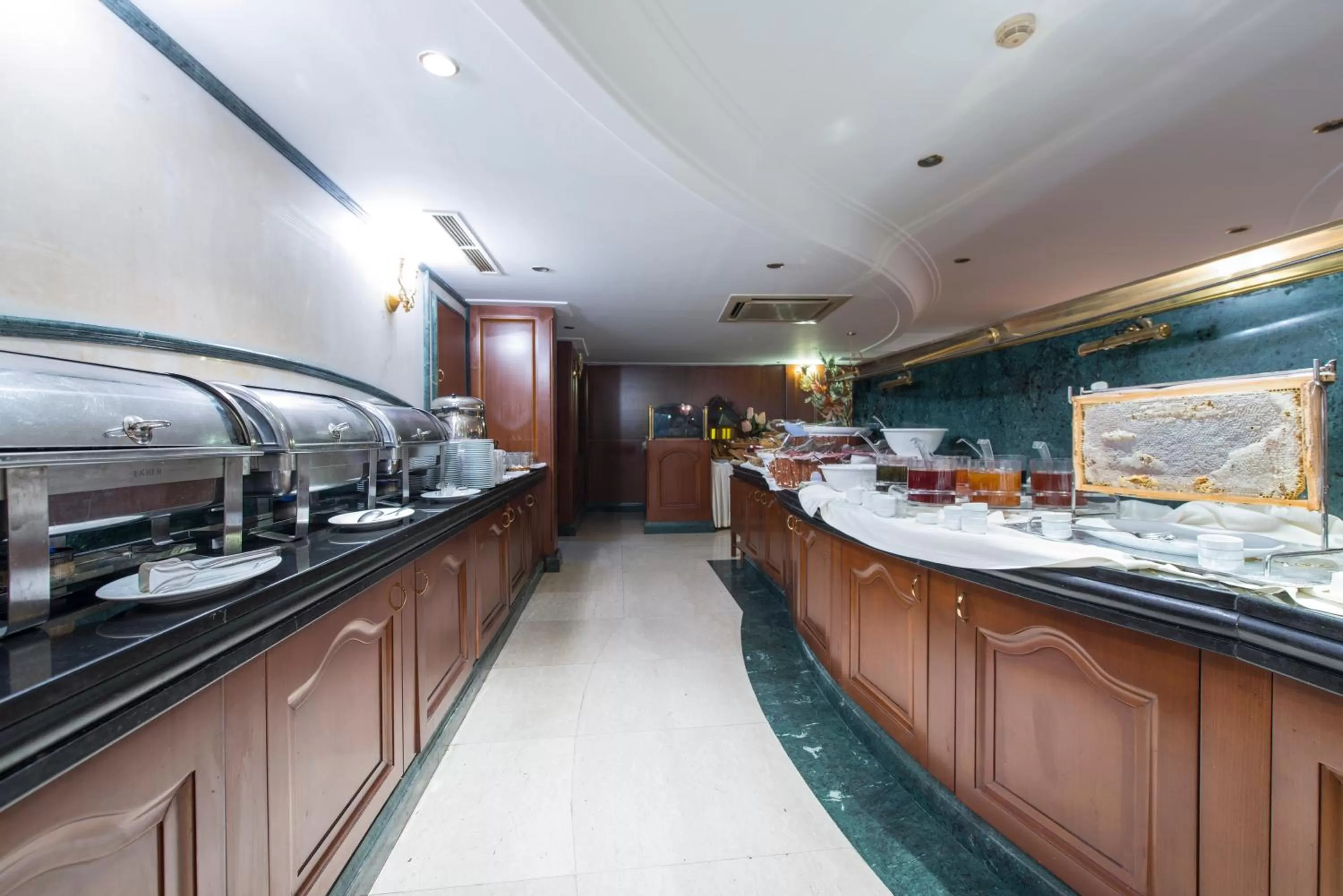 Buffet breakfast in Akar International Hotel