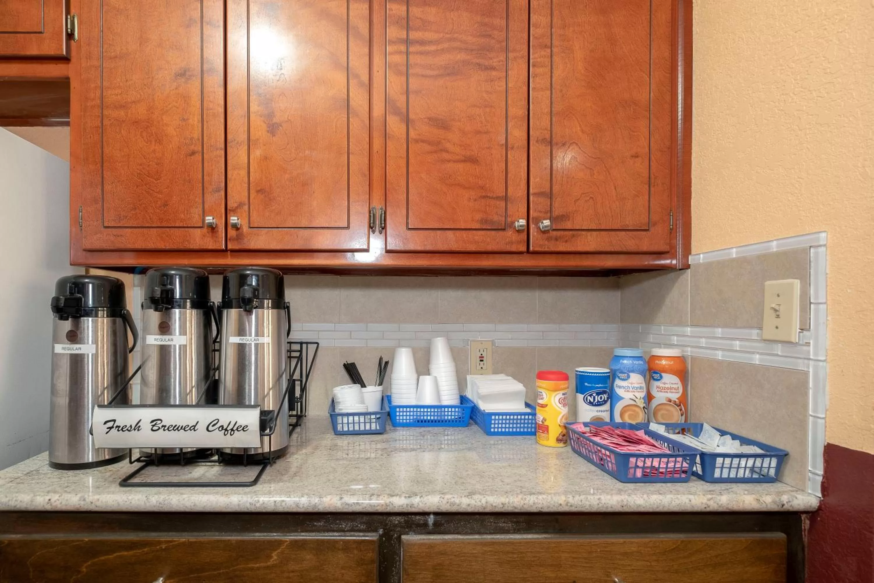Lobby or reception in Red Roof Inn Valdosta - University