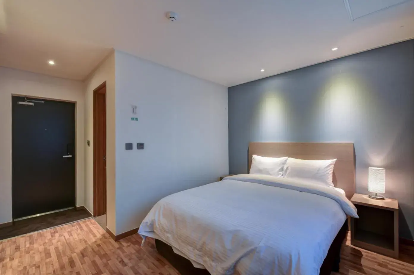 Standard Double Room in Sea Moon Tourist Hotel Standard Double Room in Sea Moon Tourist Hotel