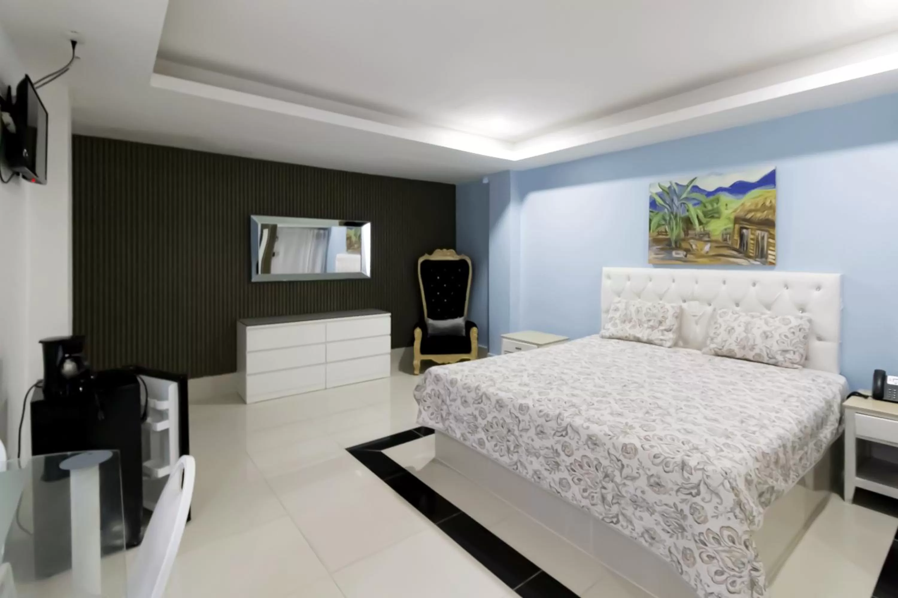 Photo of the whole room, Bed in Hotel La Casona Dorada