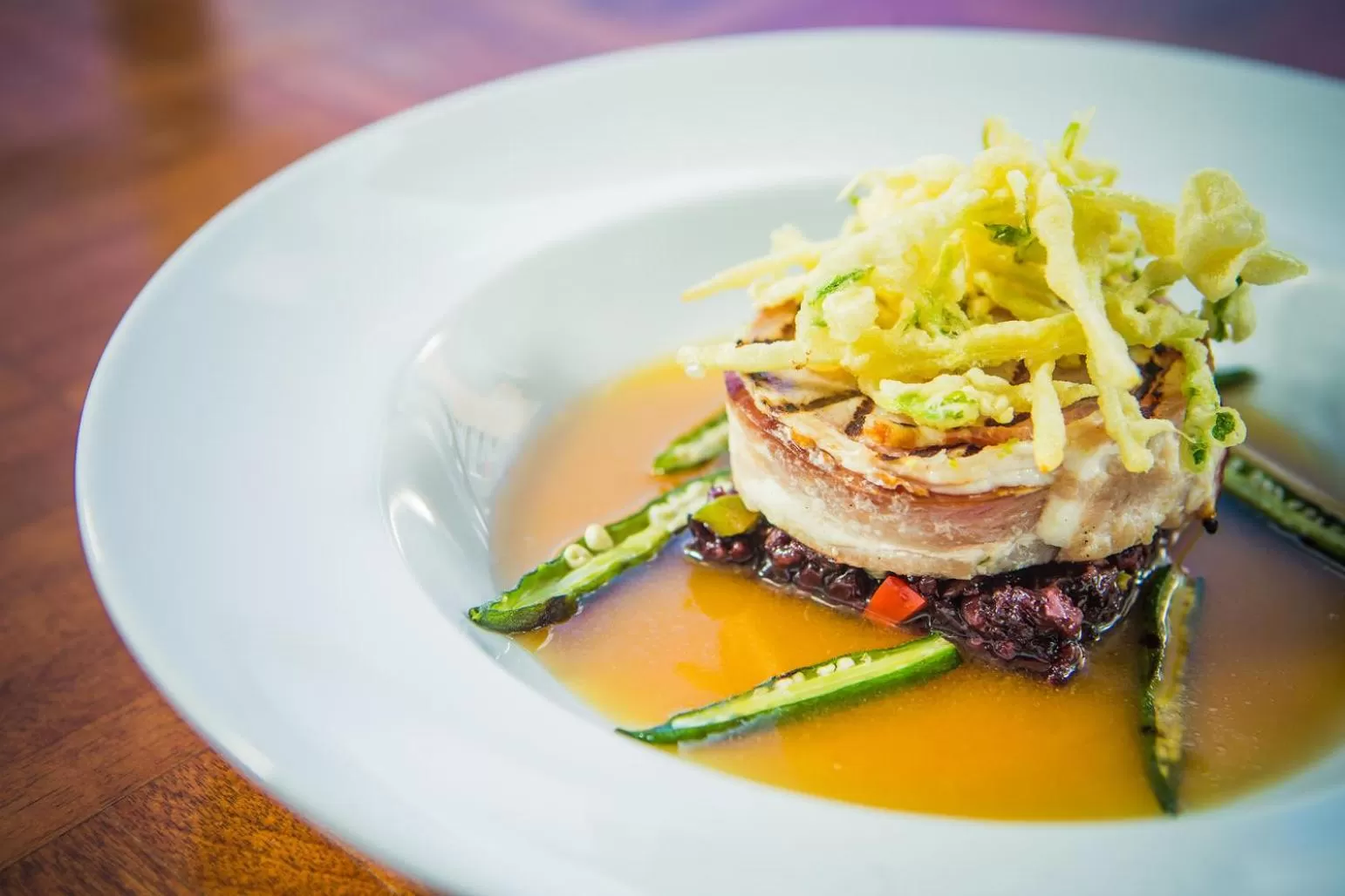 Restaurant/places to eat in James Cook Hotel Grand Chancellor