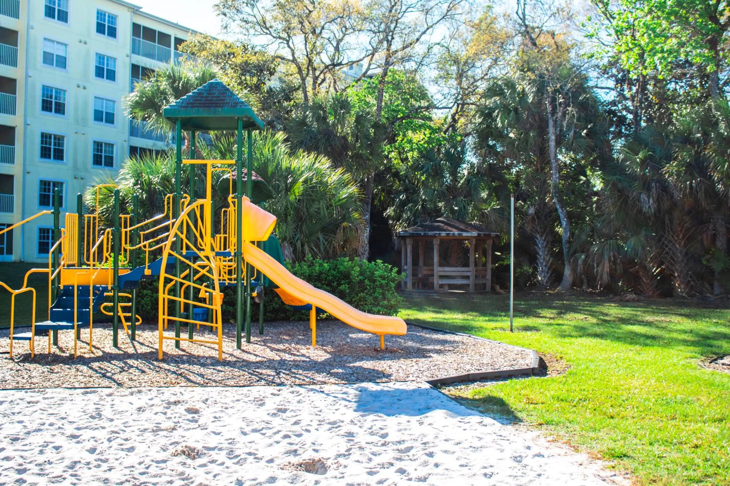 Children play ground in Barefoot'n Resort
